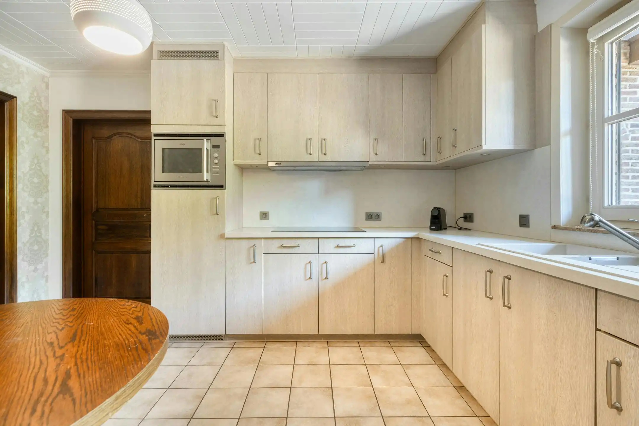 Charmante vrijstaande woning met 3 slaapkamers en prachtige tuin te Houthalen-Oost foto 8