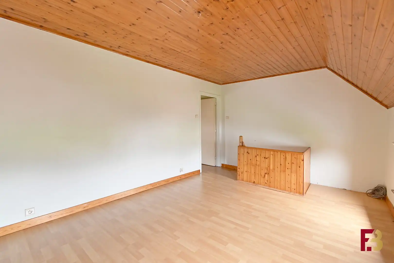 Gezellige half open bebouwing nabij het centrum van Merelbeke foto 10