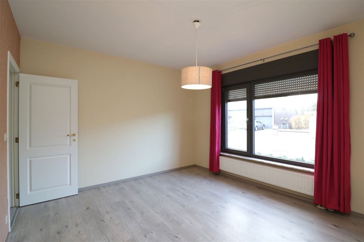 Gerenoveerd, rustig gelegen, 3 slpk foto 22