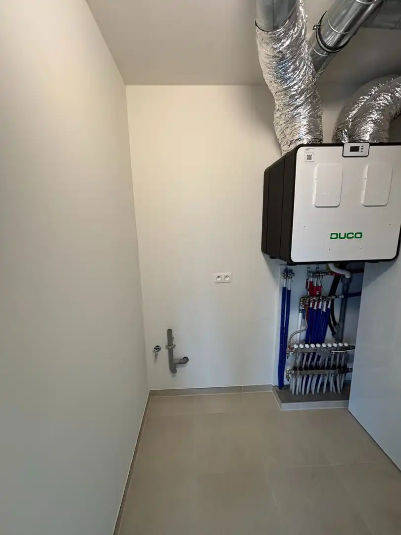 Eerste bewoning: Stijlvol en zorgeloos huren in het hart van Koningslo foto 14