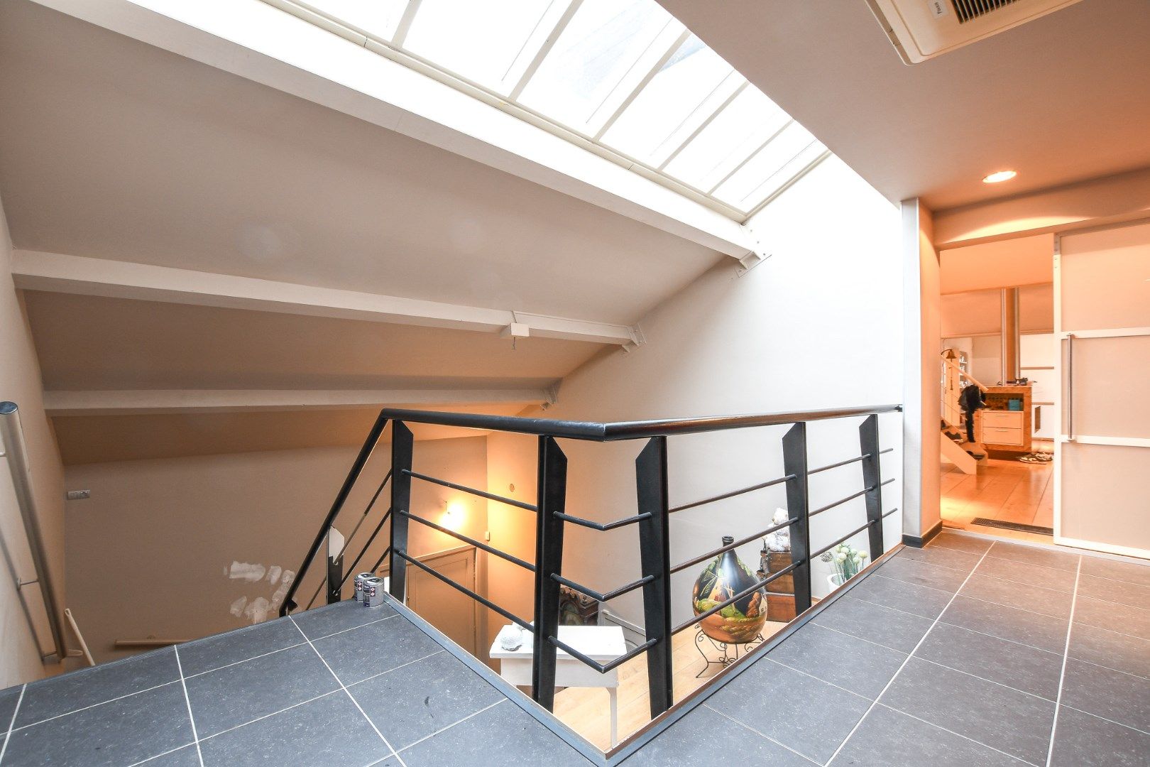 Unieke commerciële vastgoedkans nabij het centrum van De Haan! foto 17