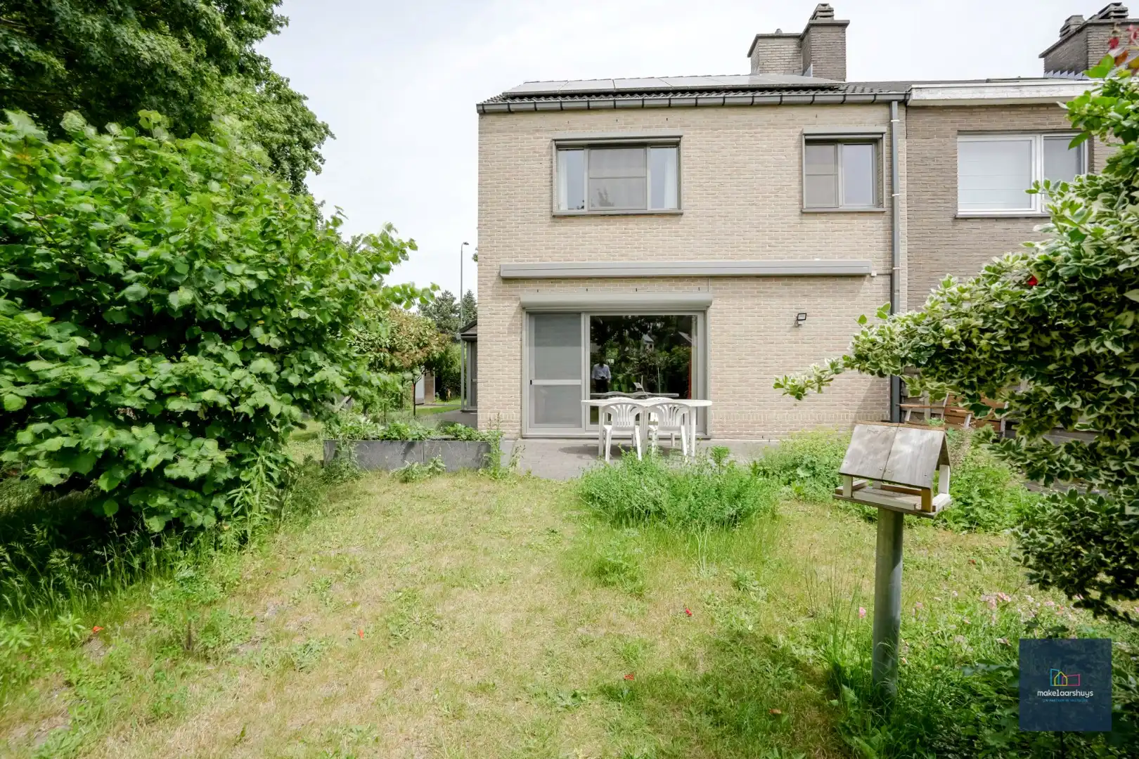 Ruime en  instapklare halfopen bebouwing met tuin  foto 34
