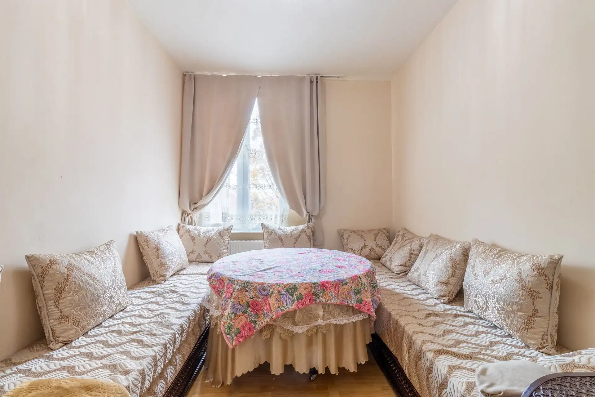 Opbrengsteigendom met zes appartementen in Hoboken foto 5