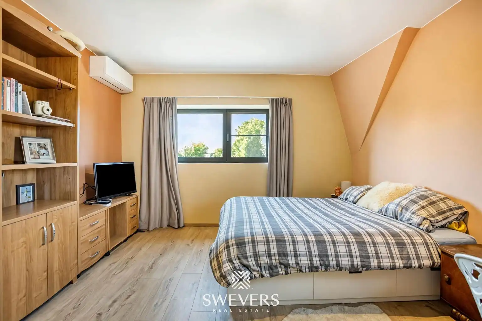 Instapklare open bebouwing met 4 slaapkamers op een perceel van 16a 60ca foto 15