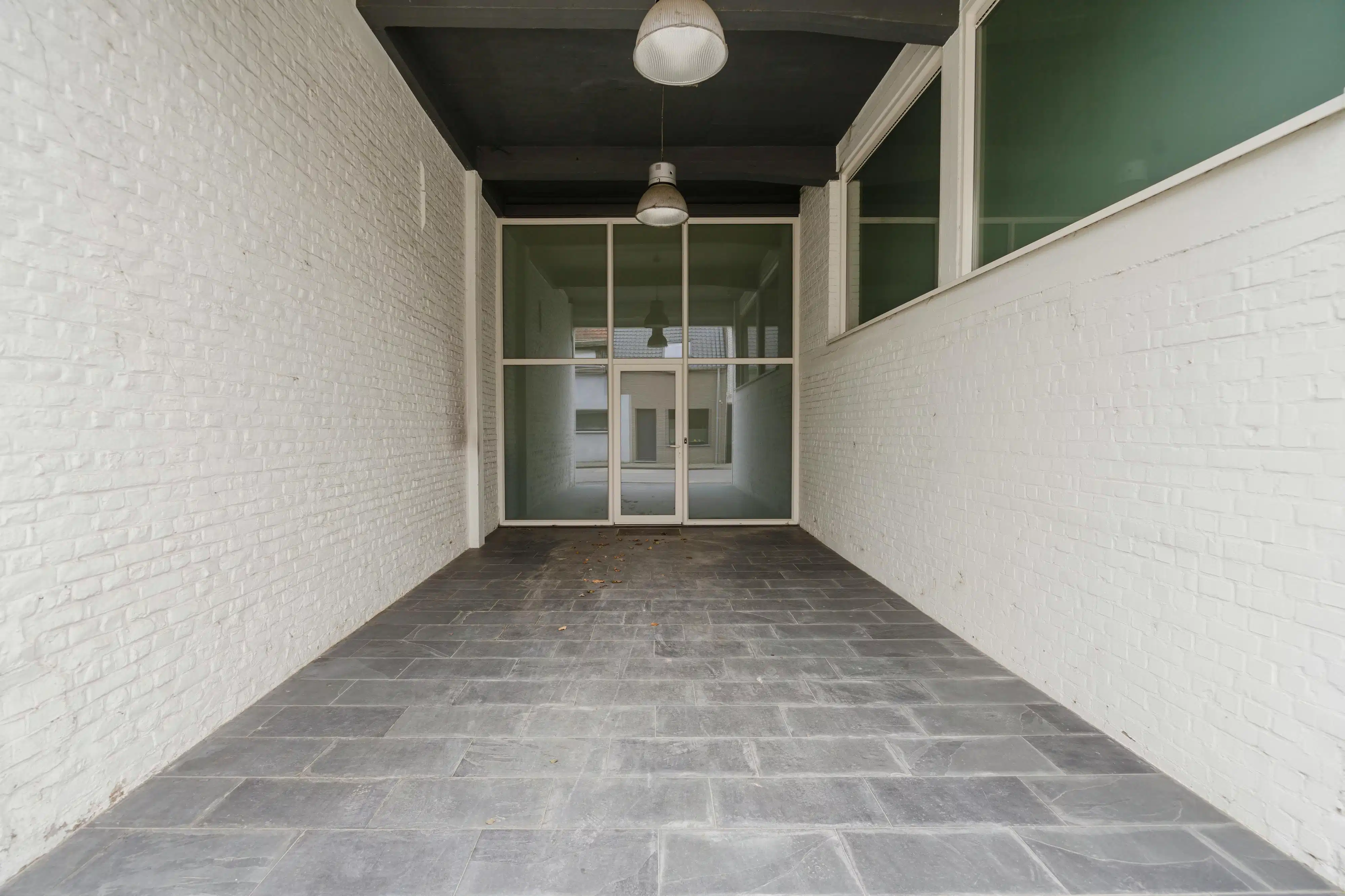 Unieke loft met 5 kamers te koop in centrum Desselgem foto 16