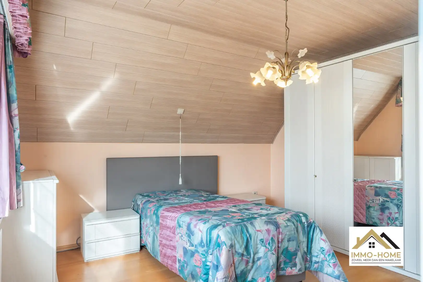 Karaktervolle HOB met een mooie achterliggende tuin foto 21