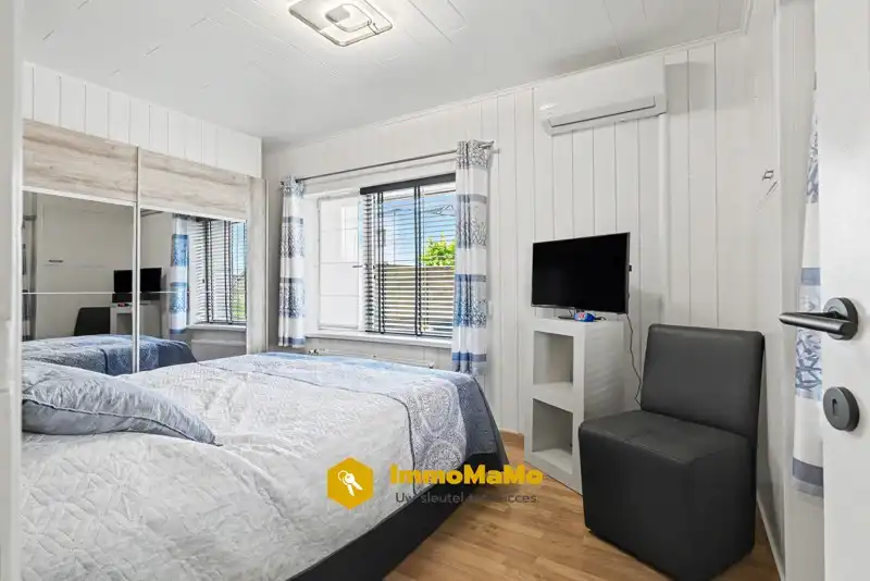 INSTAPKLARE WONING, CENTRAAL GELEGEN IN WACHTEBEKE - TE KOOP foto 14