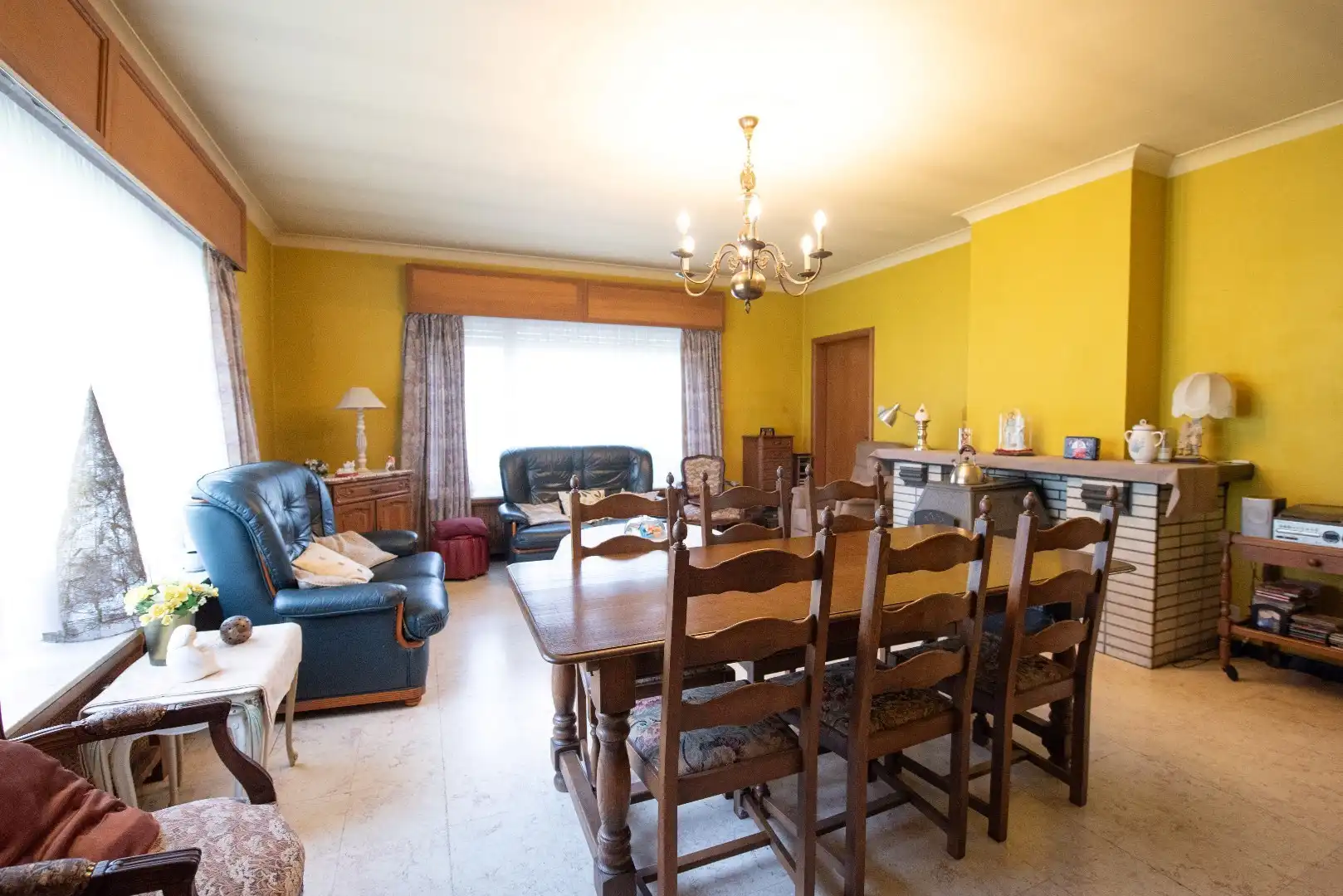 Te renoveren, ruime woning op 1720 m² met 4 slaapkamers te Olsene foto 7