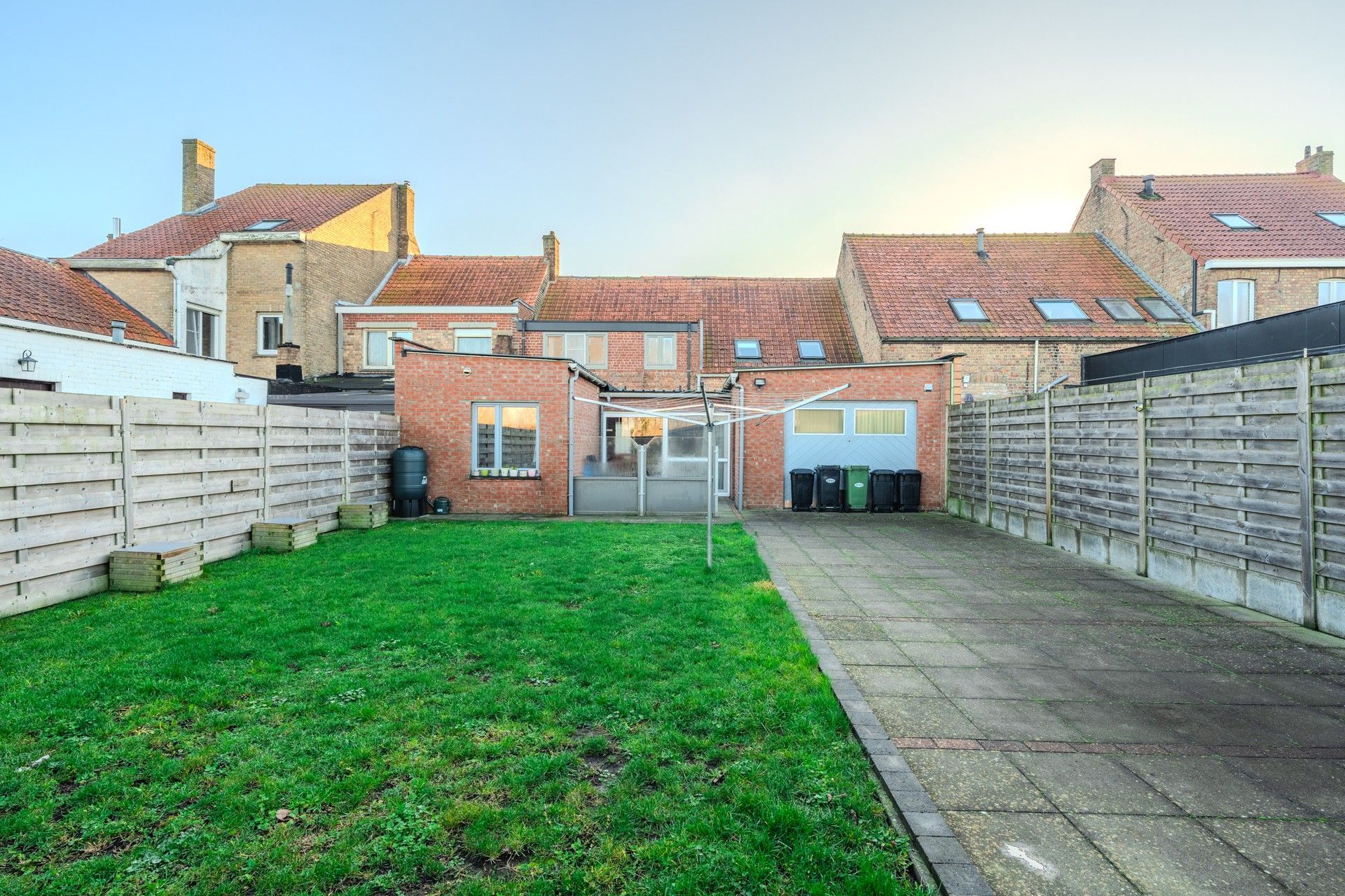 Ruime gezinswoning met garage en tuin in het rustige Pervijze. foto 18