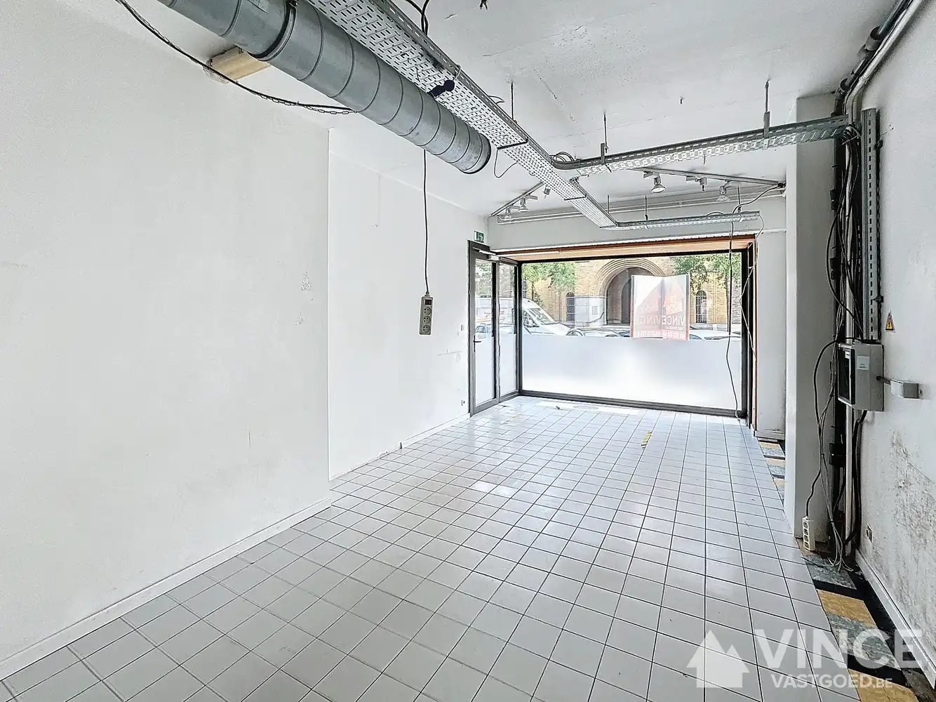 Uitstekend Handelspand Te Koop – Ideaal voor Uw Onderneming! foto 2