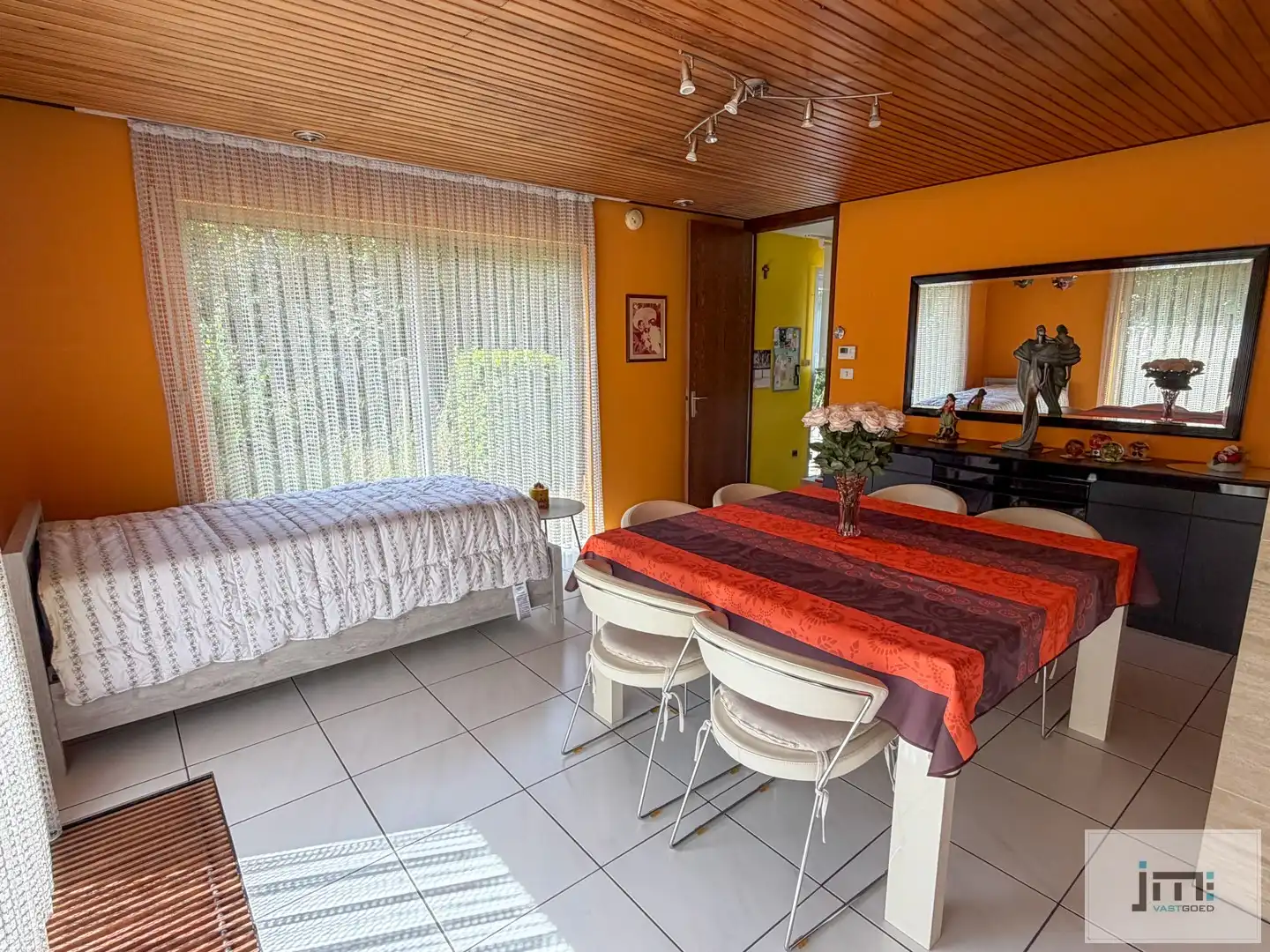 Uniek gelegen woning foto 6