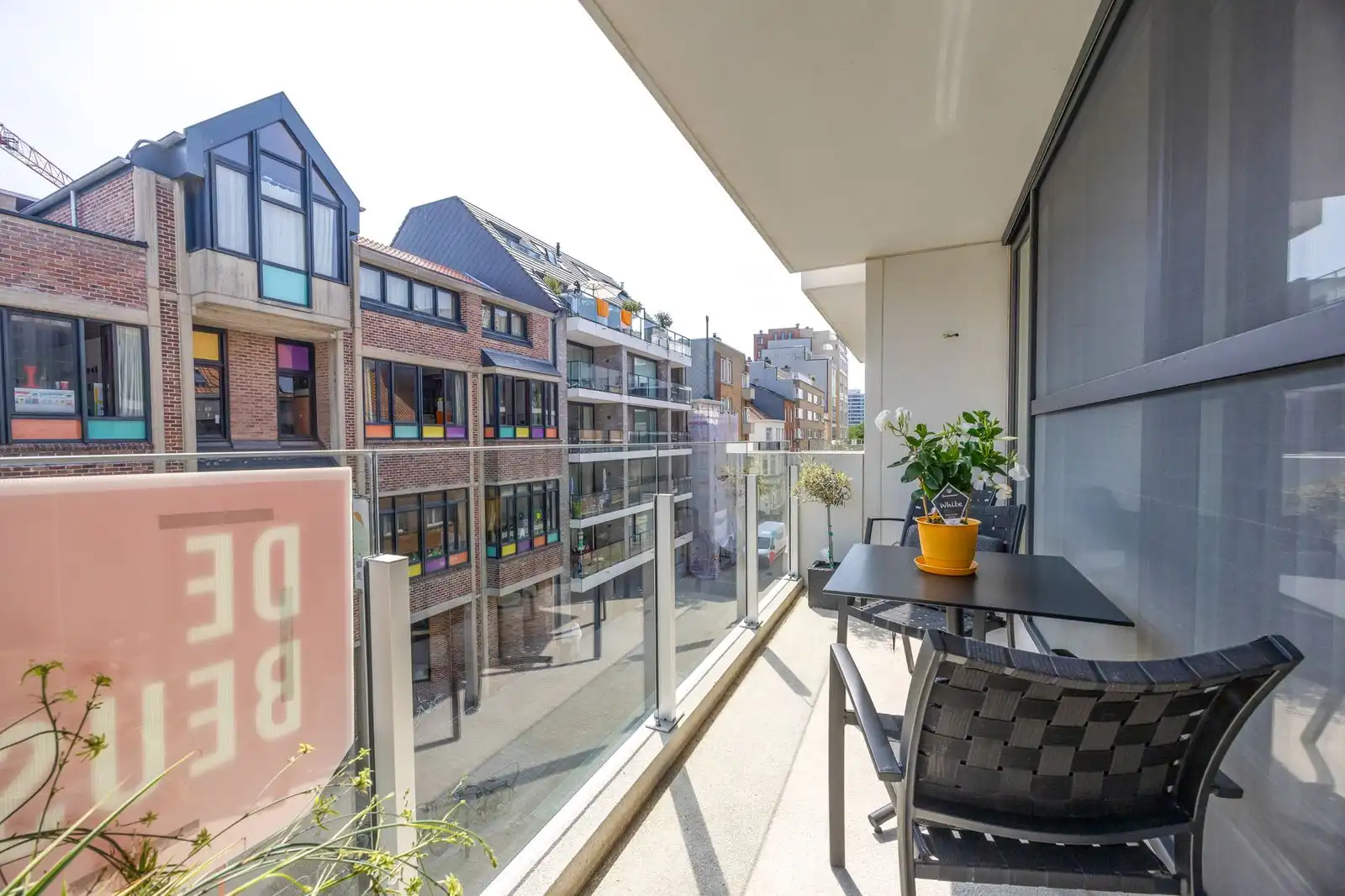 Modern appartement met 2 slpk, terras in jonge residentie foto 16