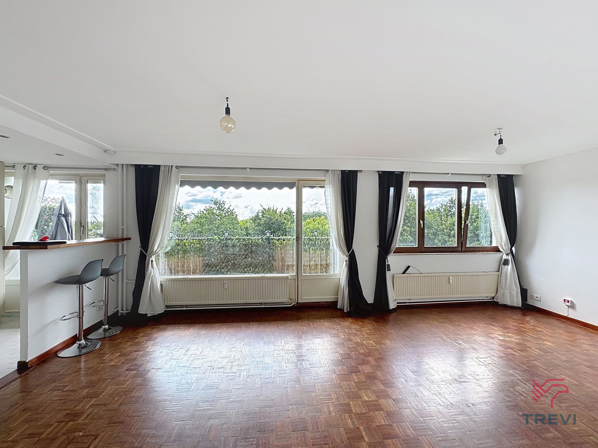 Mooi appartement met 1 slaapkamer van ± 63 m² foto 4