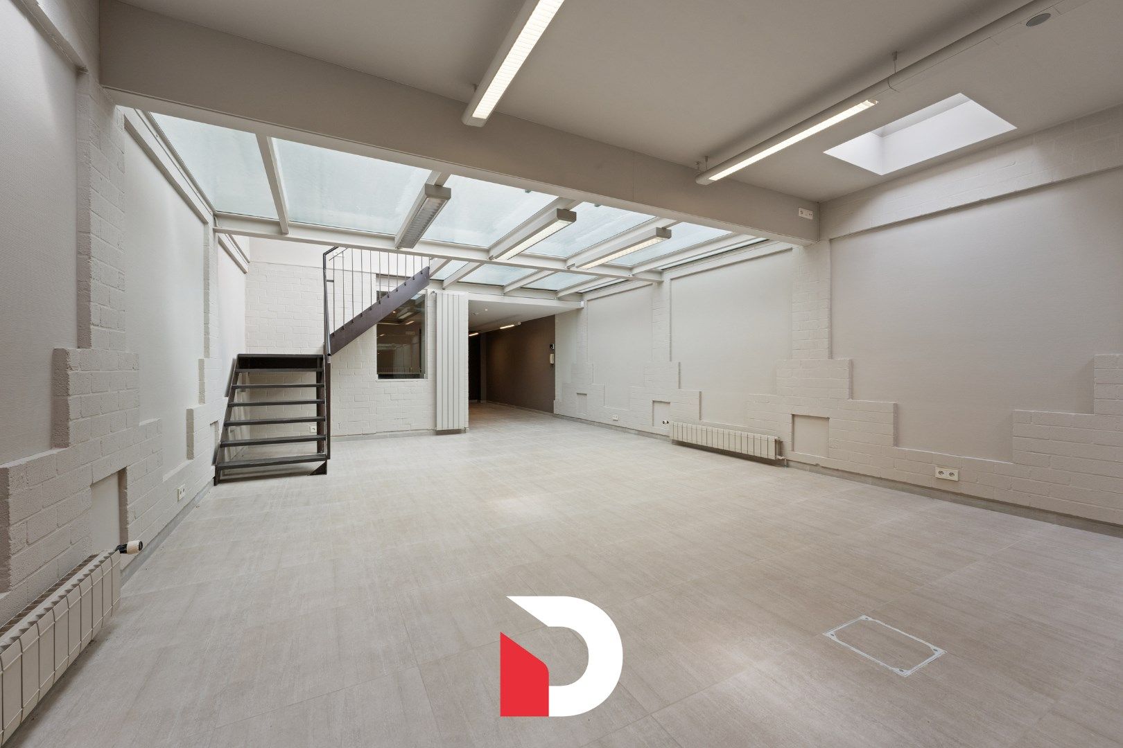Stijlvol kantoor op toplocatie in Brugge foto 6