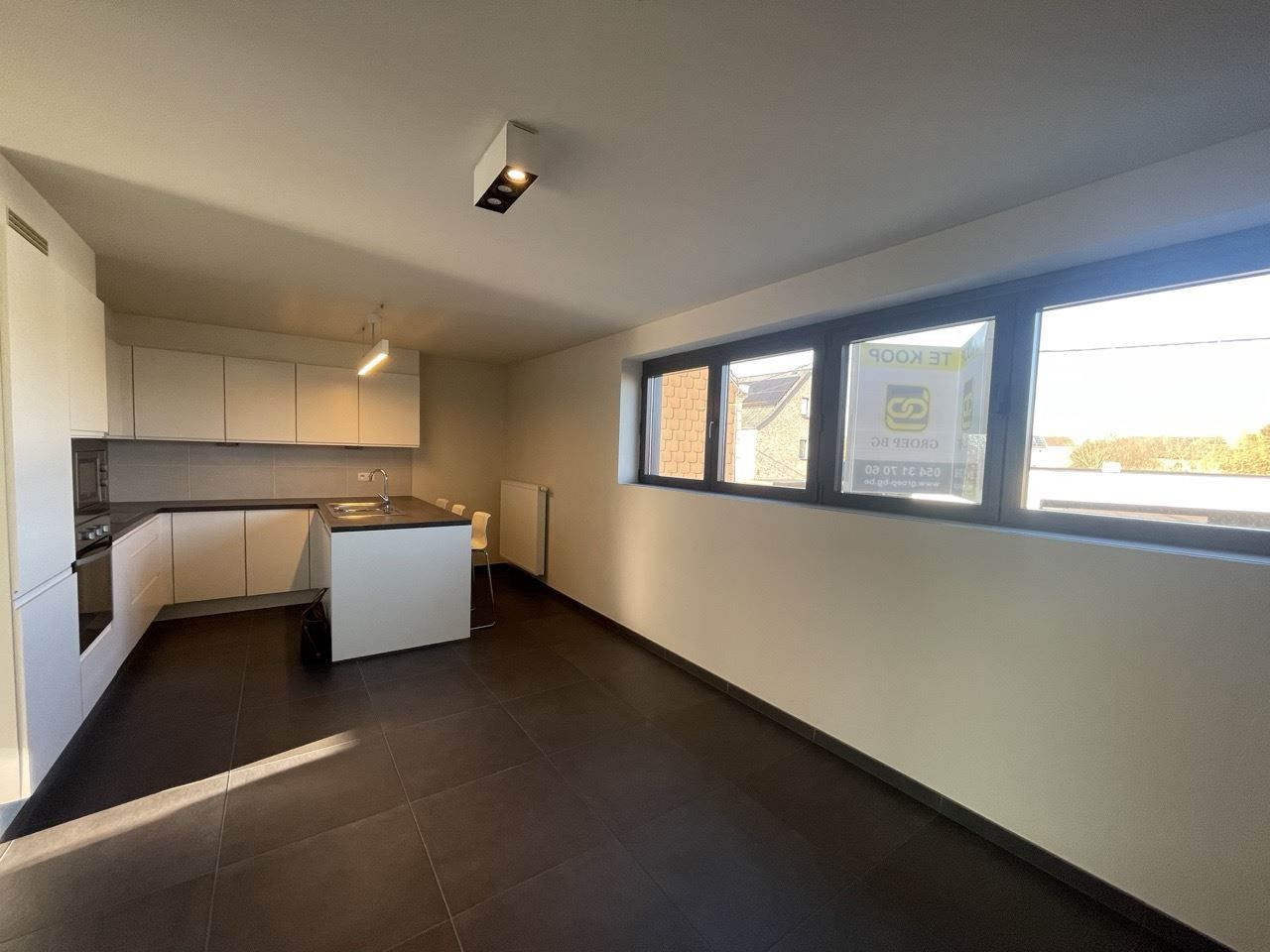Duplex appartement met 3 slpks, terras (12,63m²) en 3 parkeerplaatsen (Moerbeke) foto 17