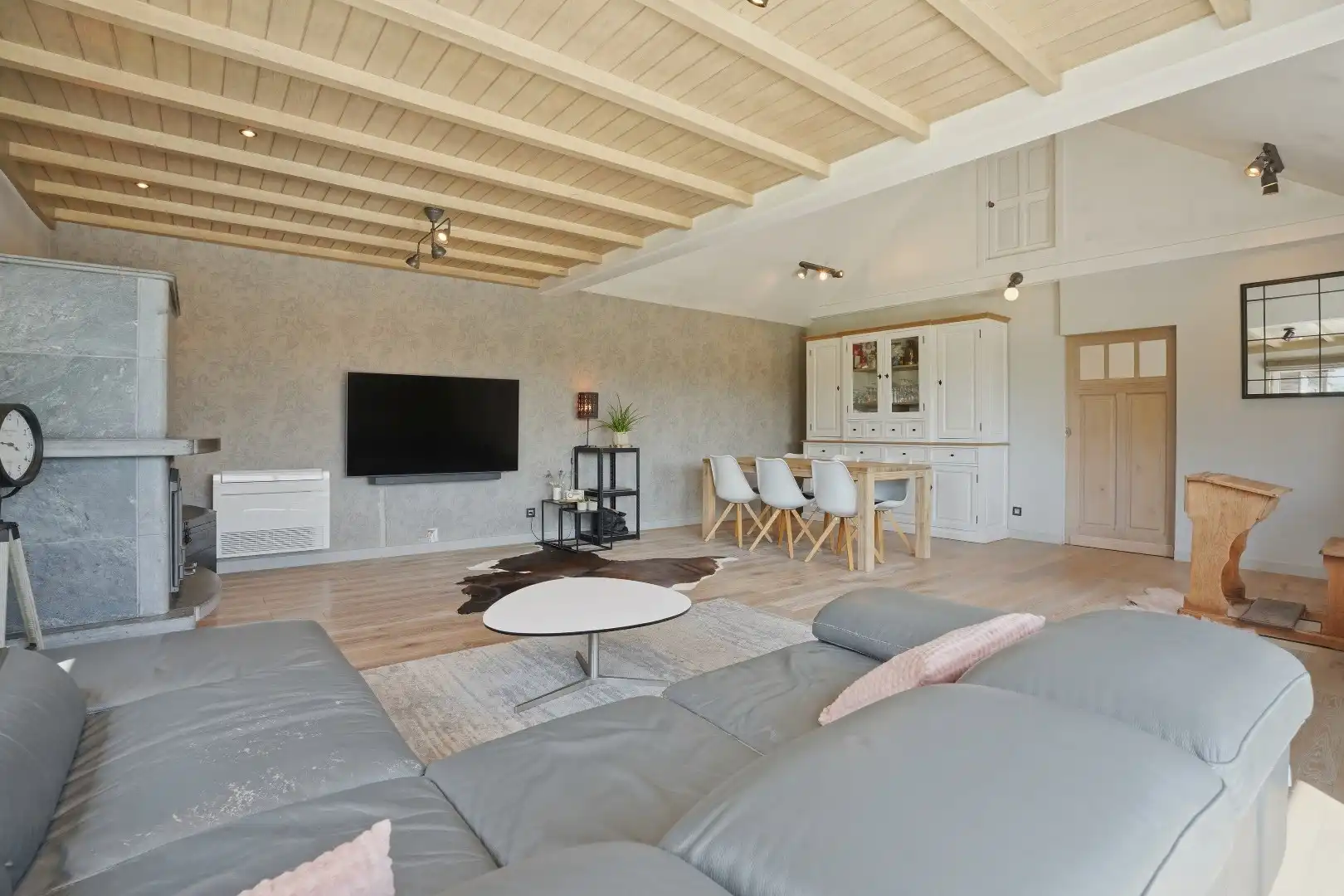 Instapklare open bebouwing met 5 slaapkamers op 1919m² te Merkem. foto 5