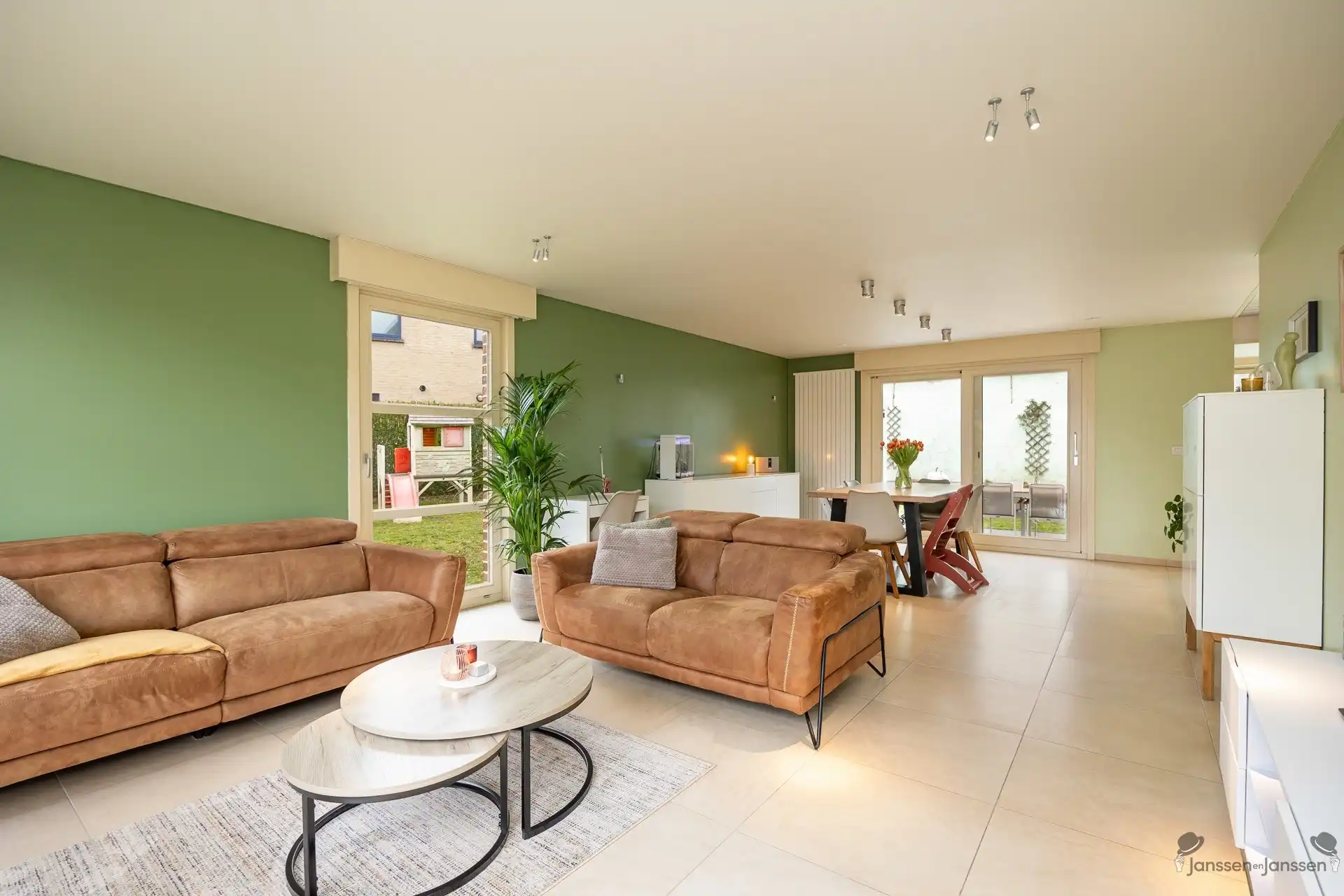 Instapklare open bebouwing met 3 slpkmrs foto 7