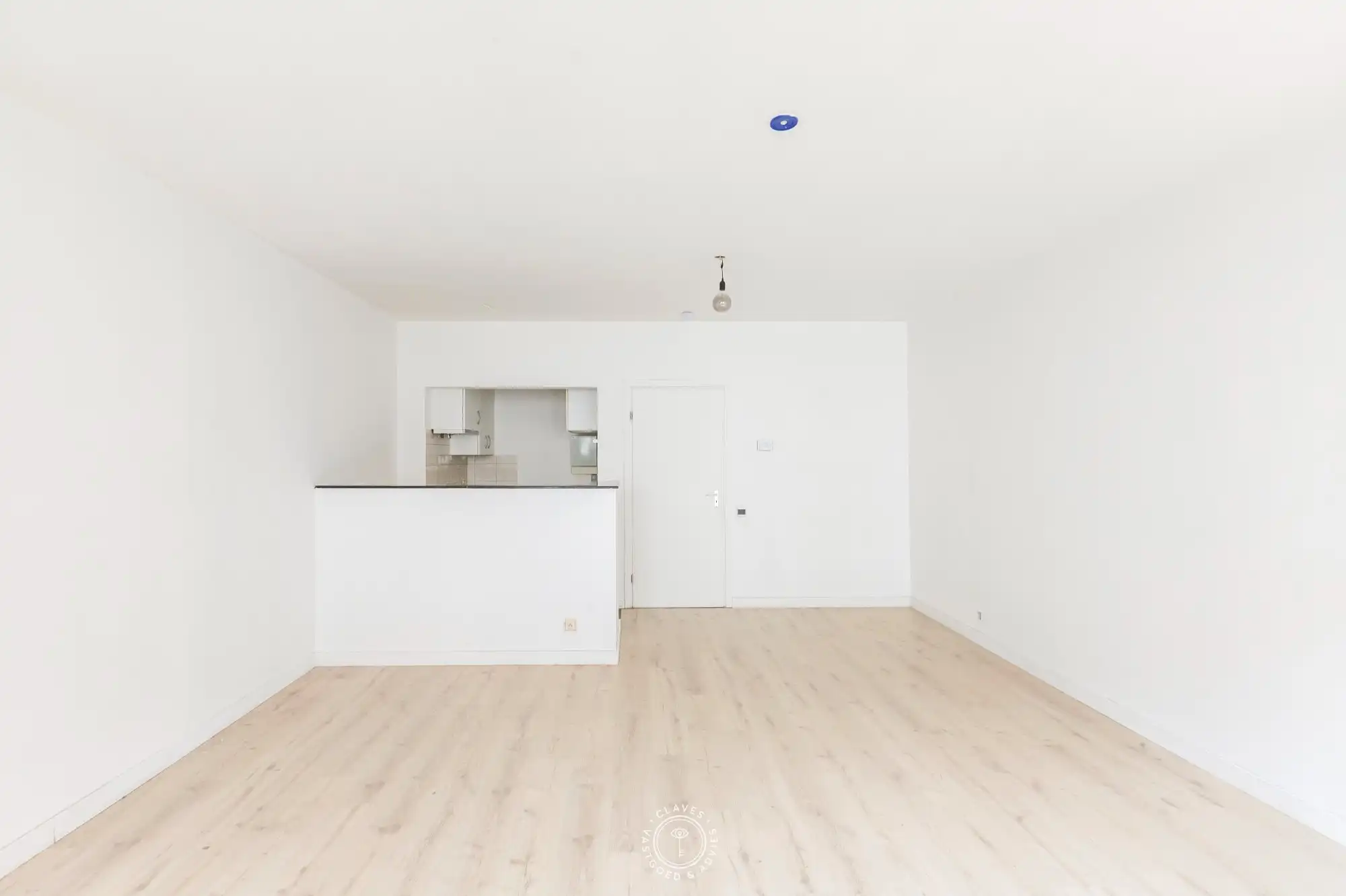 Eén-slaapkamerappartement in hartje Sint-Niklaas foto 2