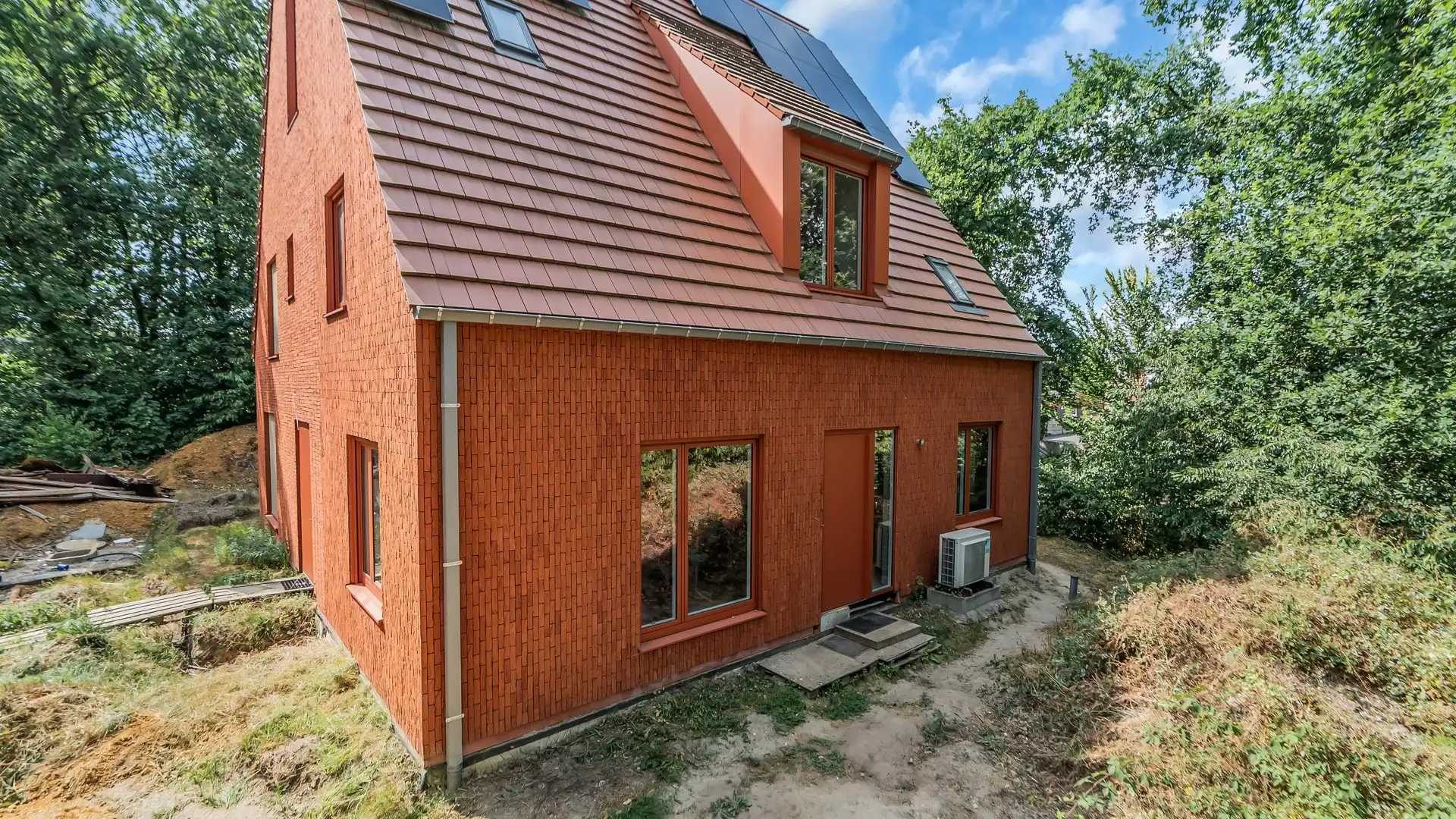 Duurzame CLT-woning met moderne architectuur en A+ energielabel foto 2