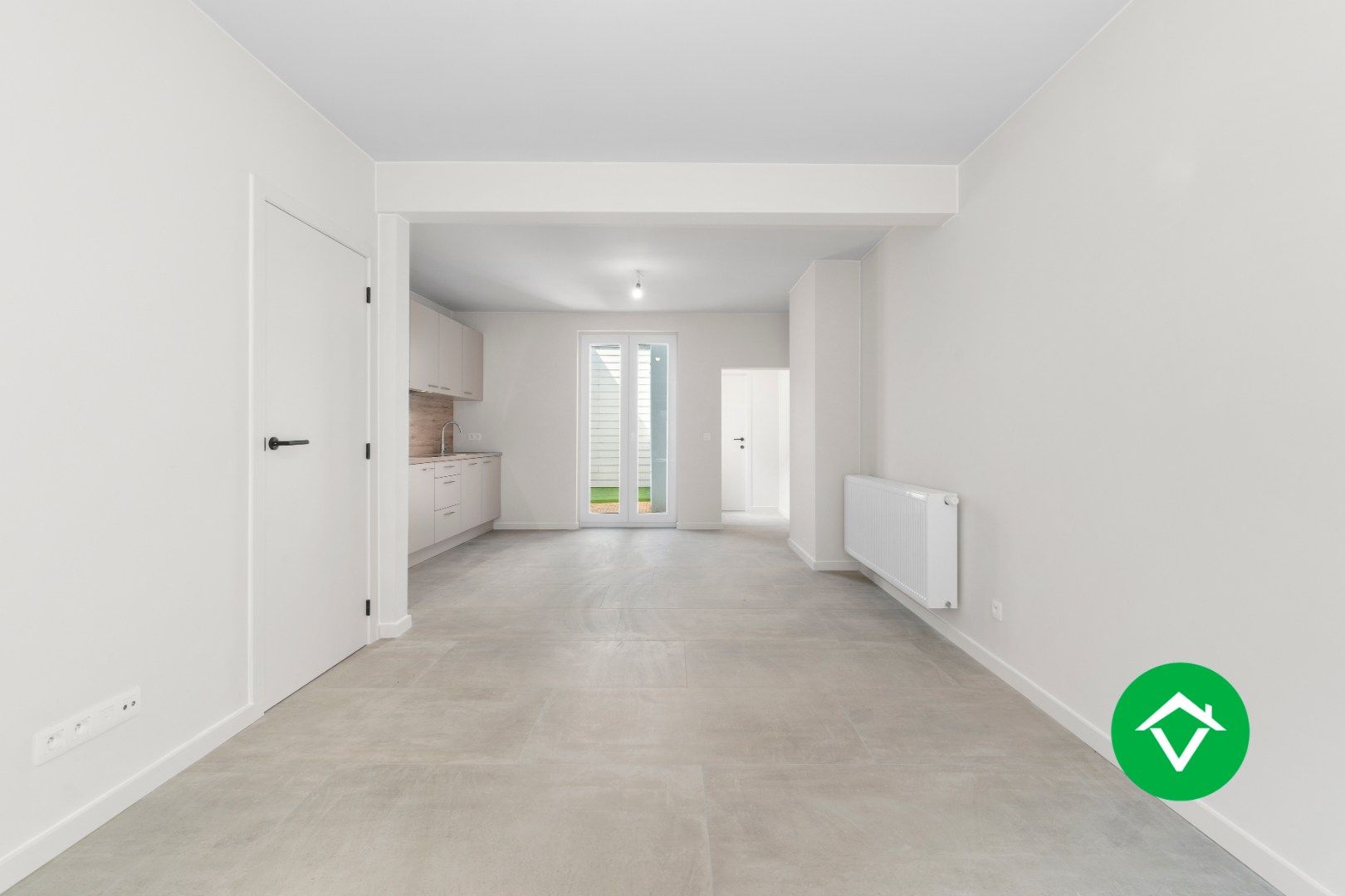 Instapklare rijwoning in hartje Gistel – gerenoveerd in 2025 foto 4