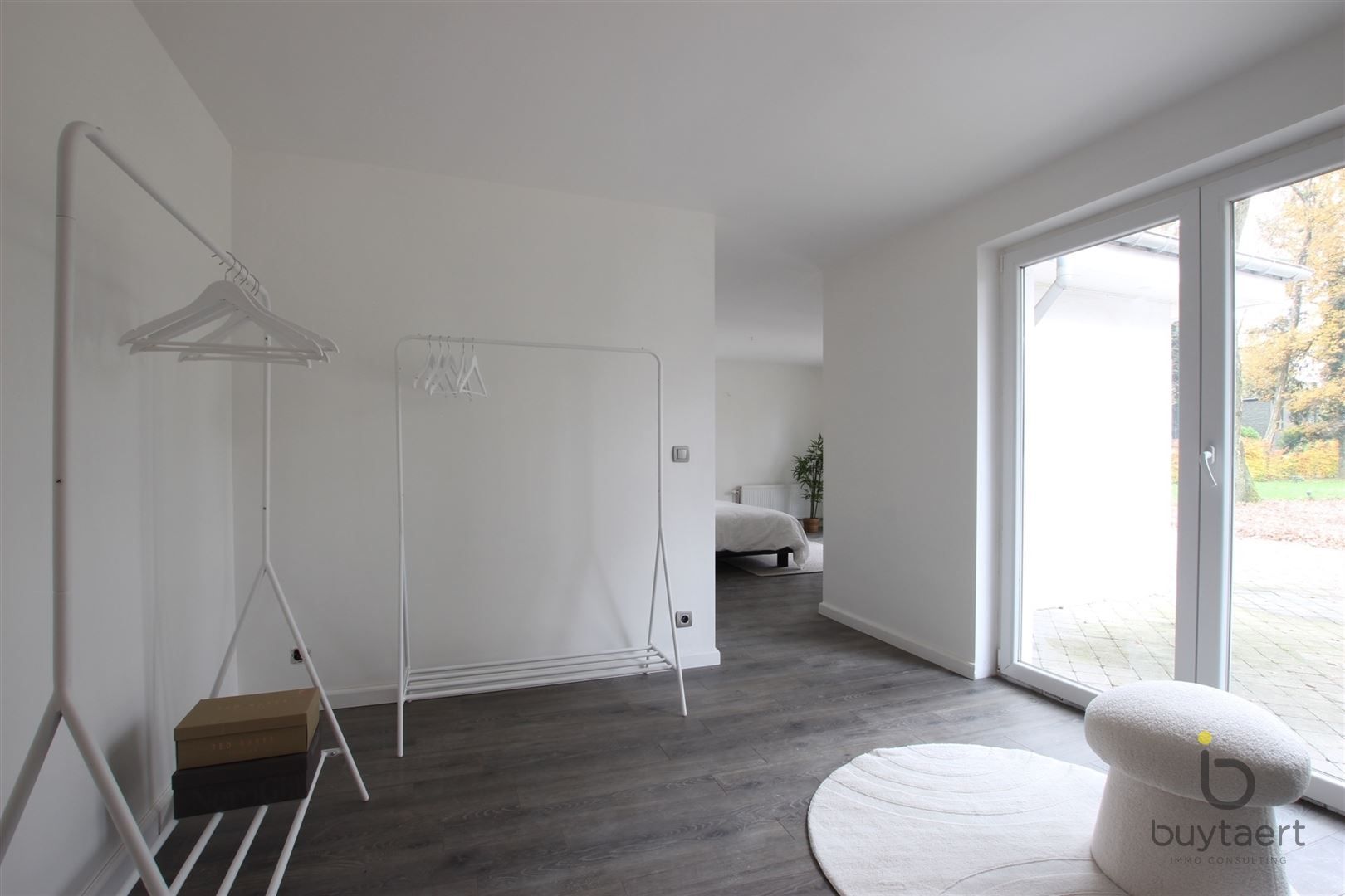 Grond met woning / ev tijdelijke woonst foto 12