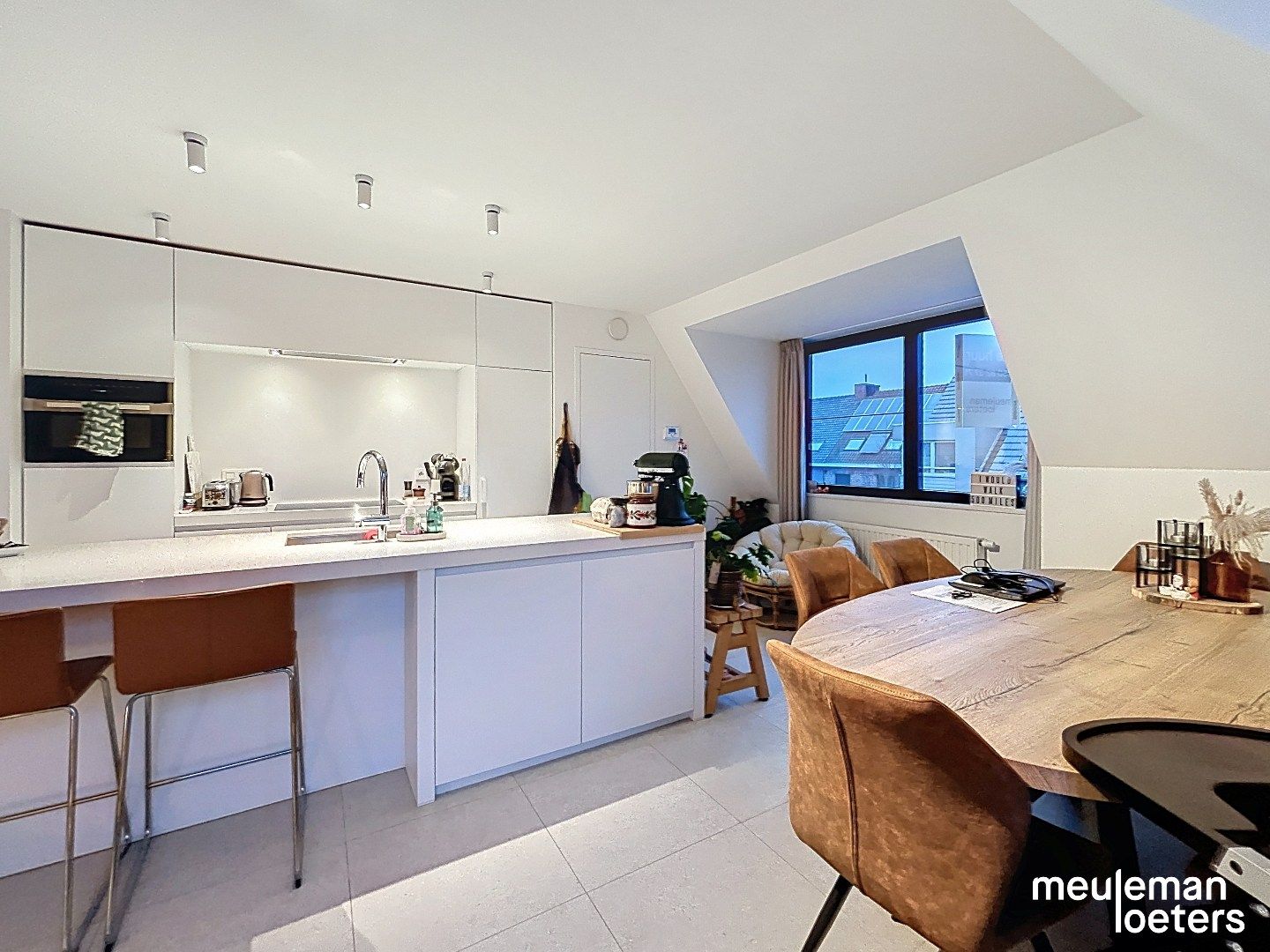 Prachtig appartement met zéér hoge afwerking foto 2