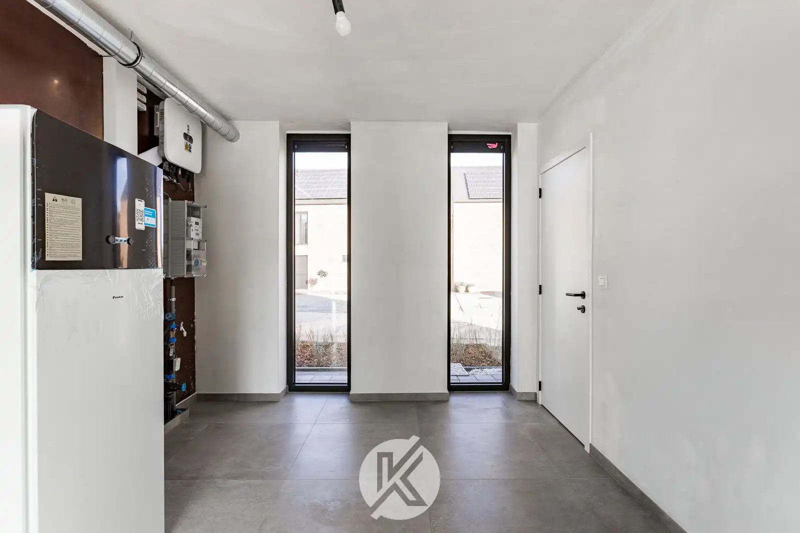 Halfopen nieuwbouwwoning met vlotte bereikbaarheid foto 11