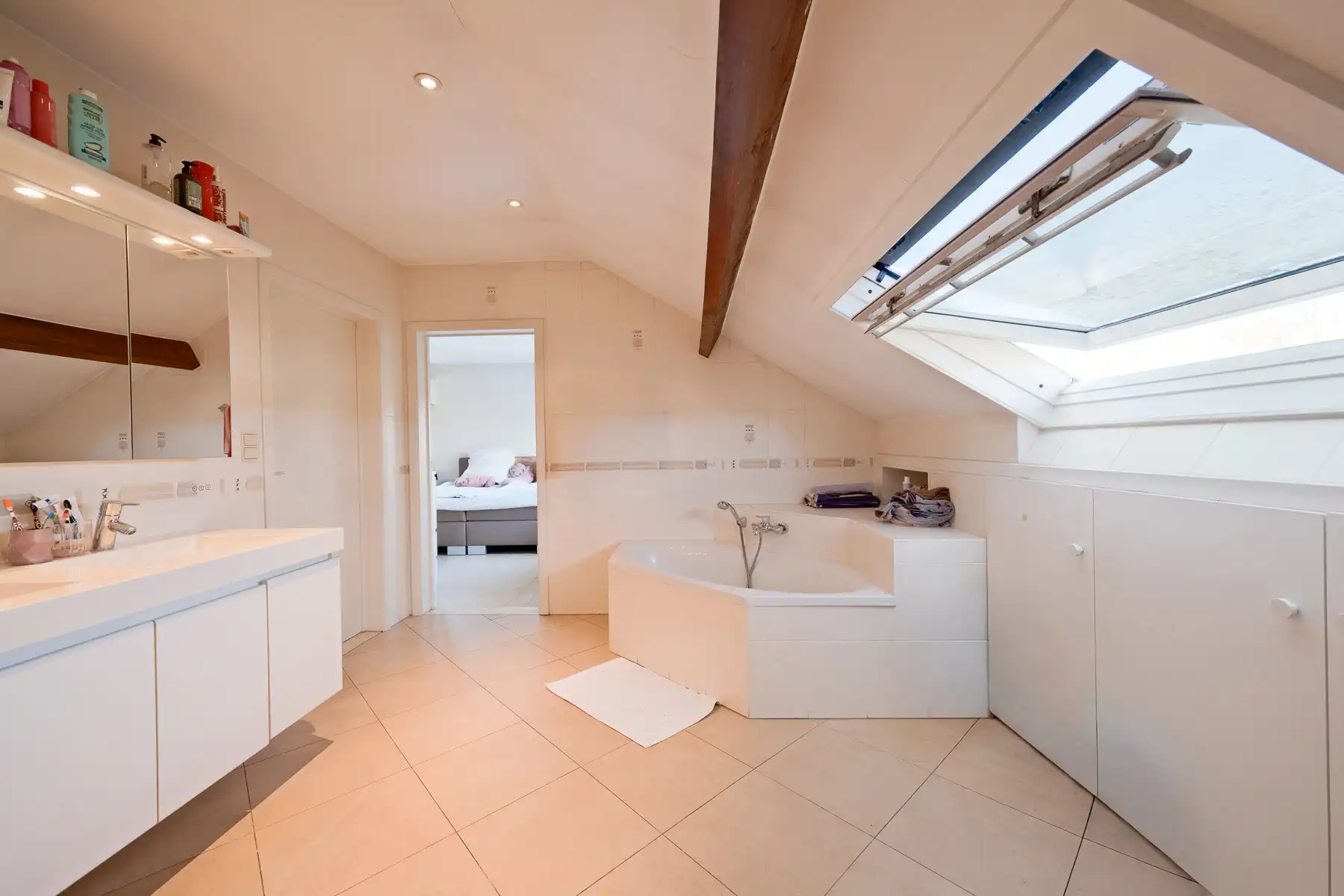 Villa te koop foto 19