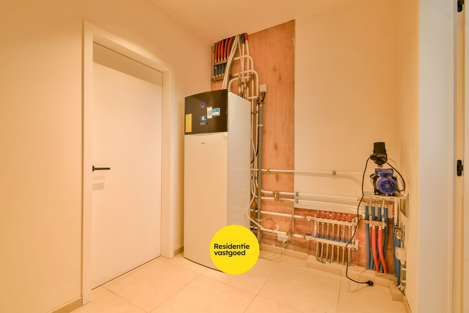Ruime en kwalitatieve nieuwbouwwoning! foto 10