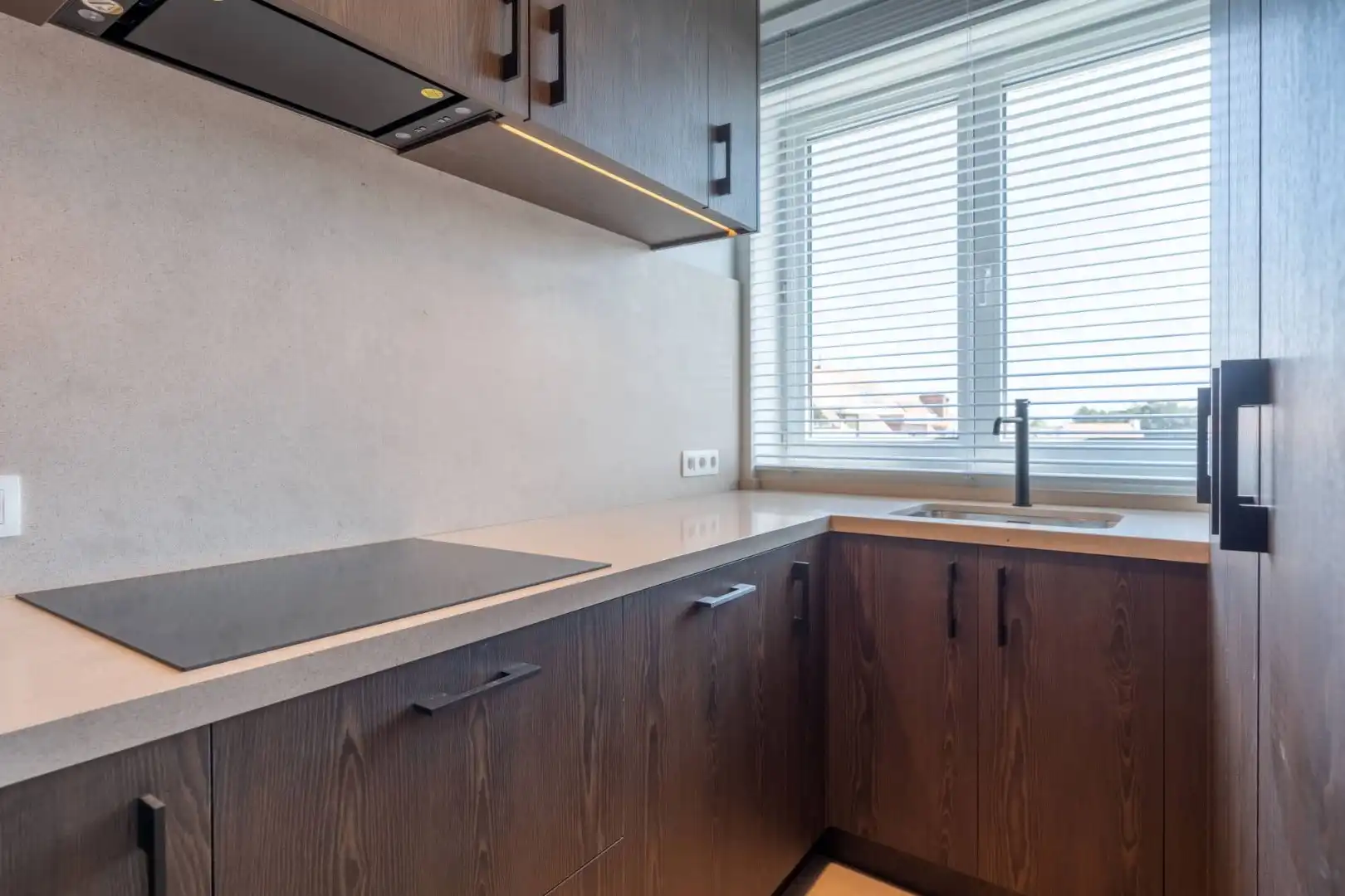 Smaakvol gerenoveerd appartement met vrij zicht foto 9