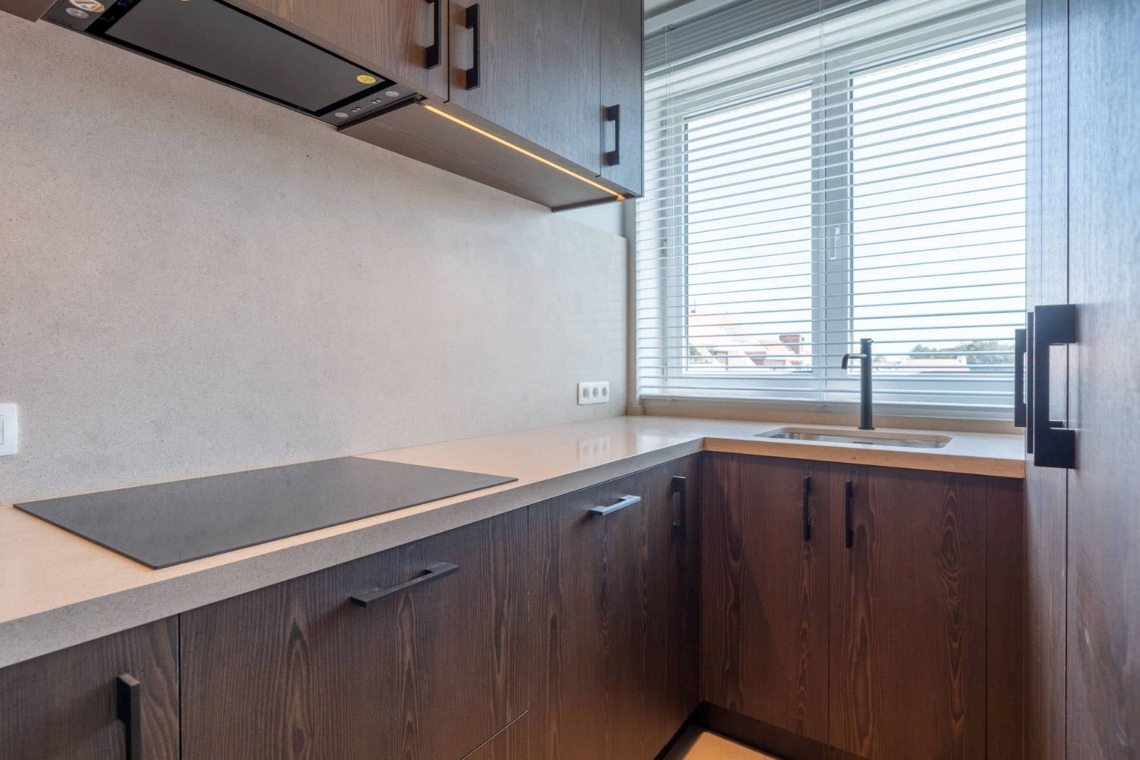 Smaakvol gerenoveerd appartement met vrij zicht foto 8
