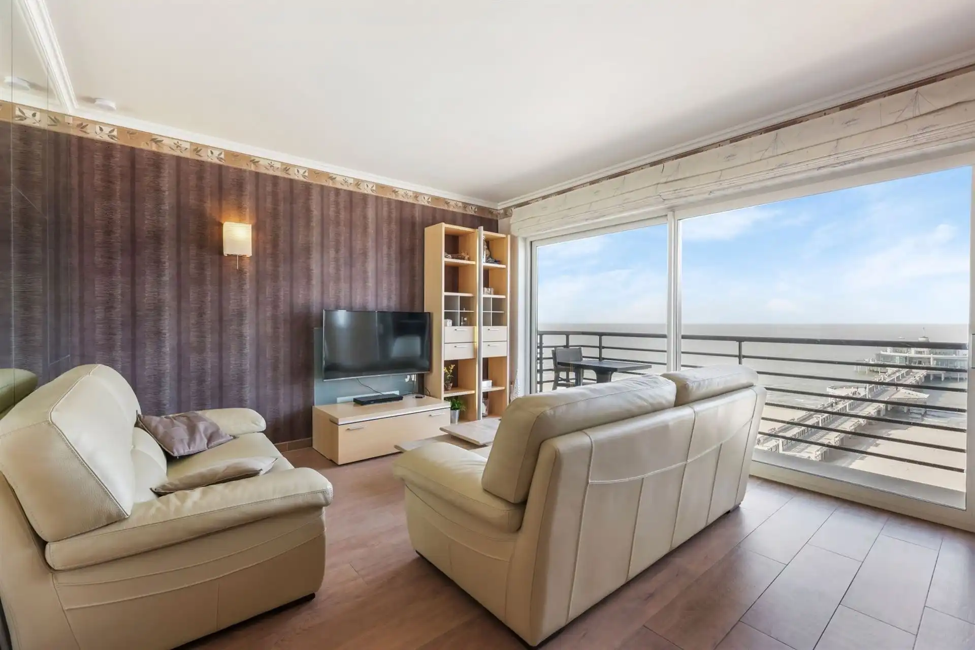 UNIEK ZEEZICHT / MOG. TOT PARKING  foto 2