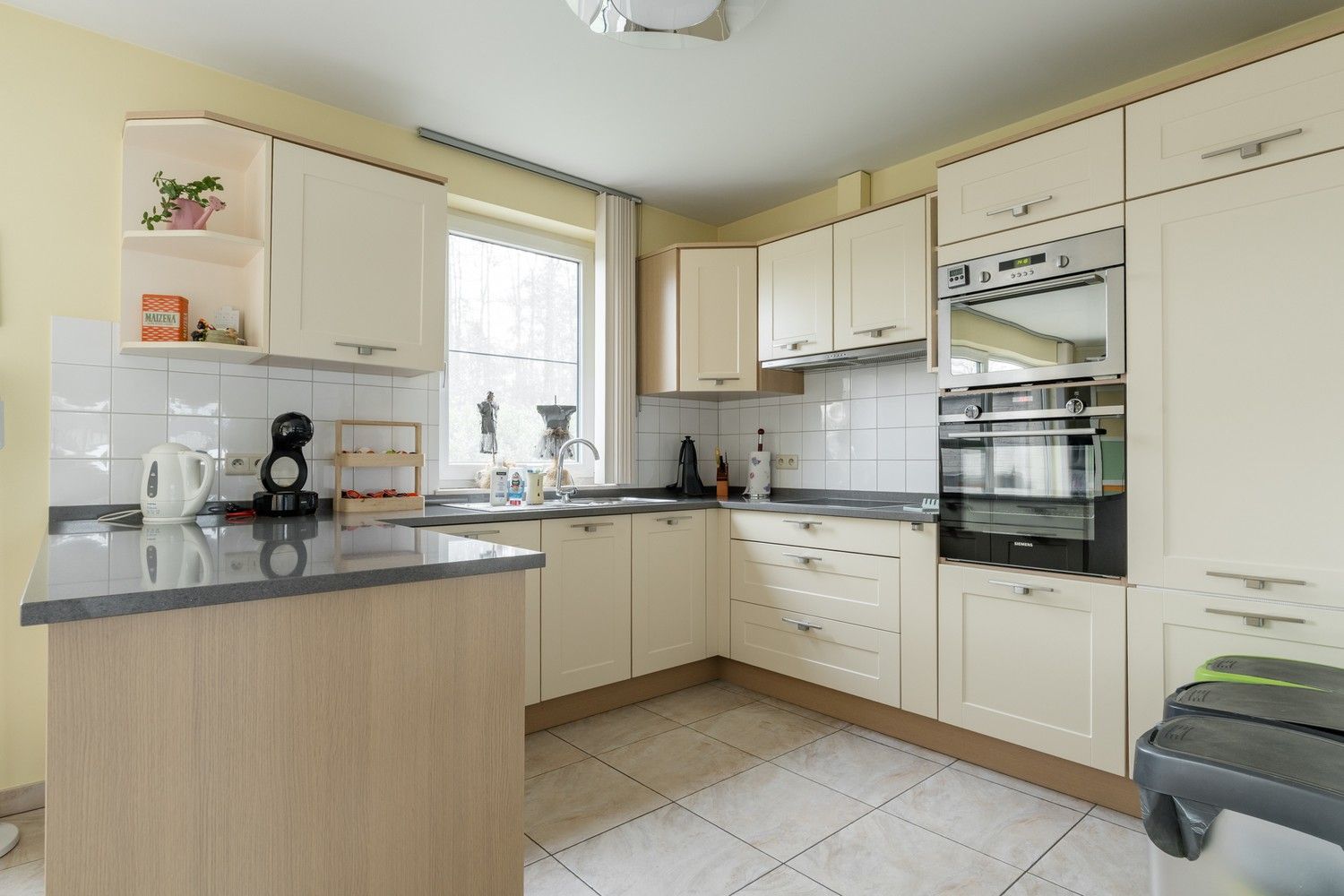 Ruim duplex appartement met 3 slaapkamers, staanplaats en berging te Pelt foto 10