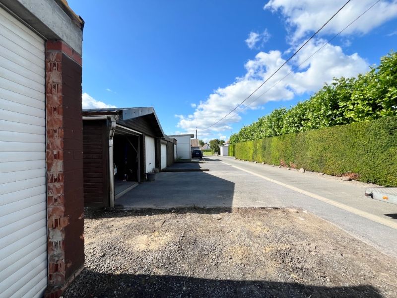 Gerenoveerde woning met tuin en garage! foto 24