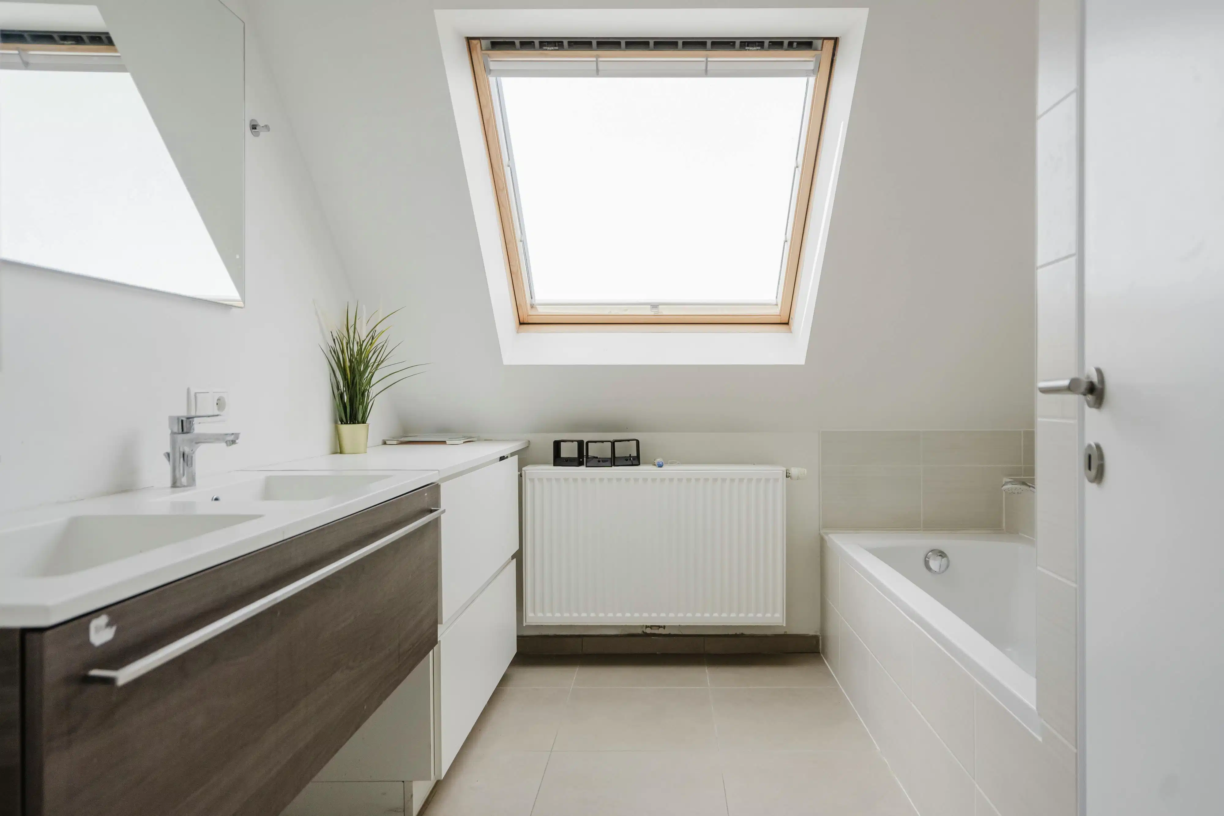 Prachtige energiezuinige gezinswoning op toplocatie in Heule! foto 14