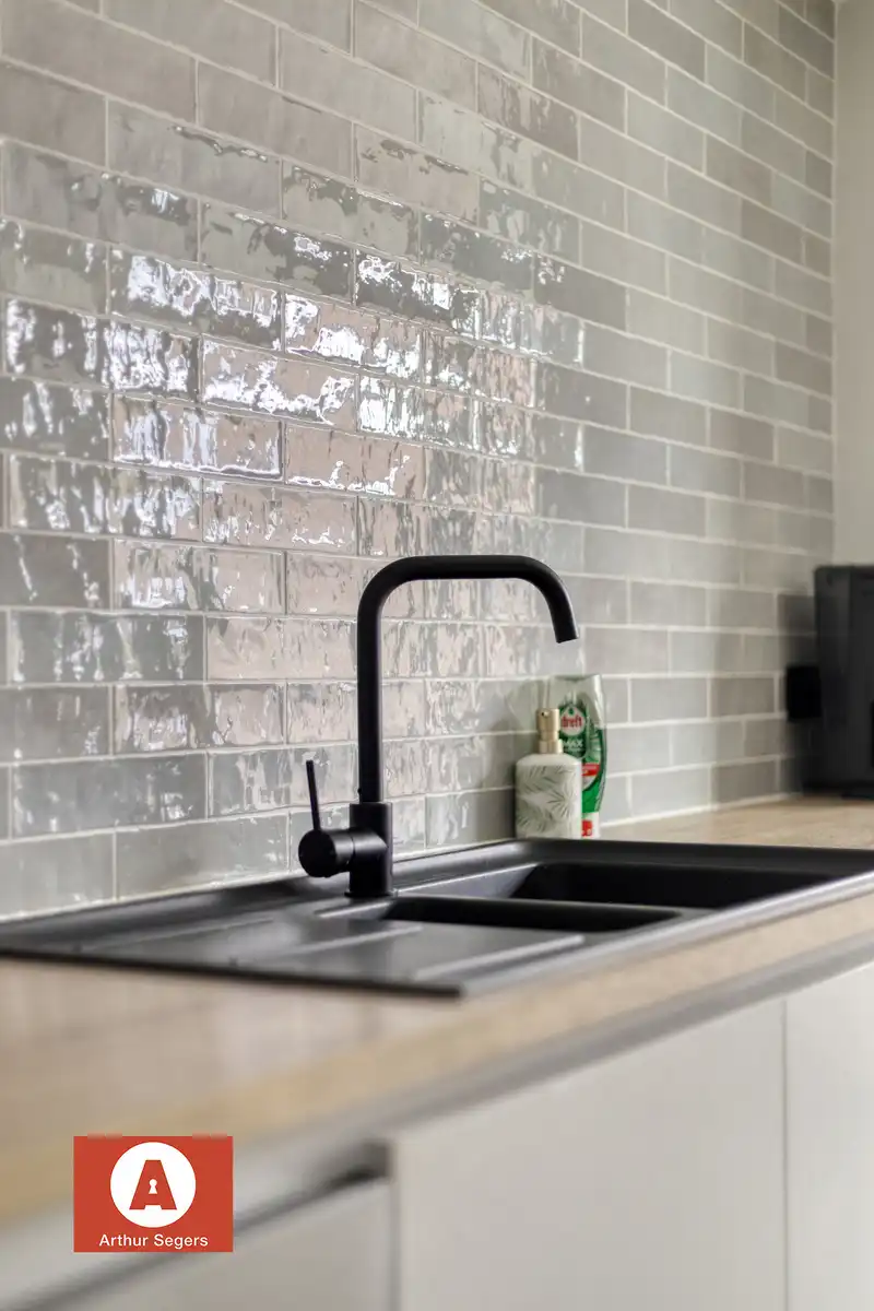 Energiezuinige gezinswoning mét atelier (40 m²) in Peizegem. foto 11