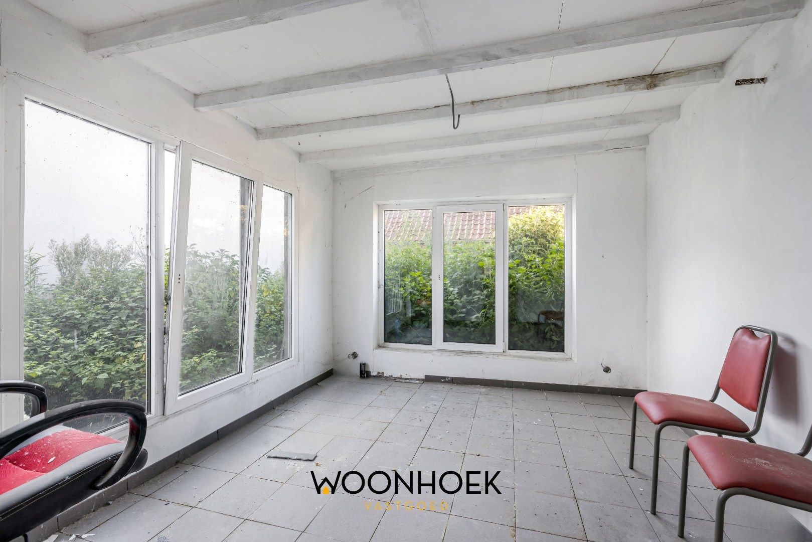 Te renoveren woning in centrum Overmere foto 8