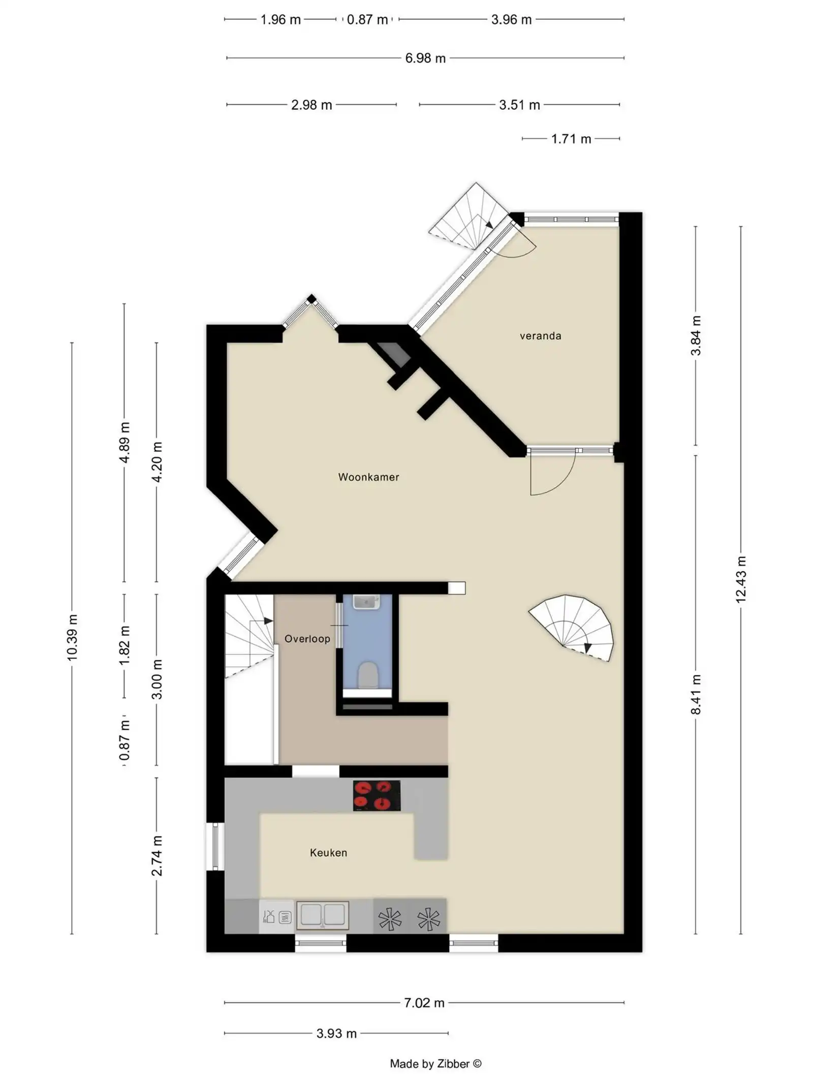 Lichtrijke en ruime 3-gevelwoning met tuin en dubbele garage foto 6