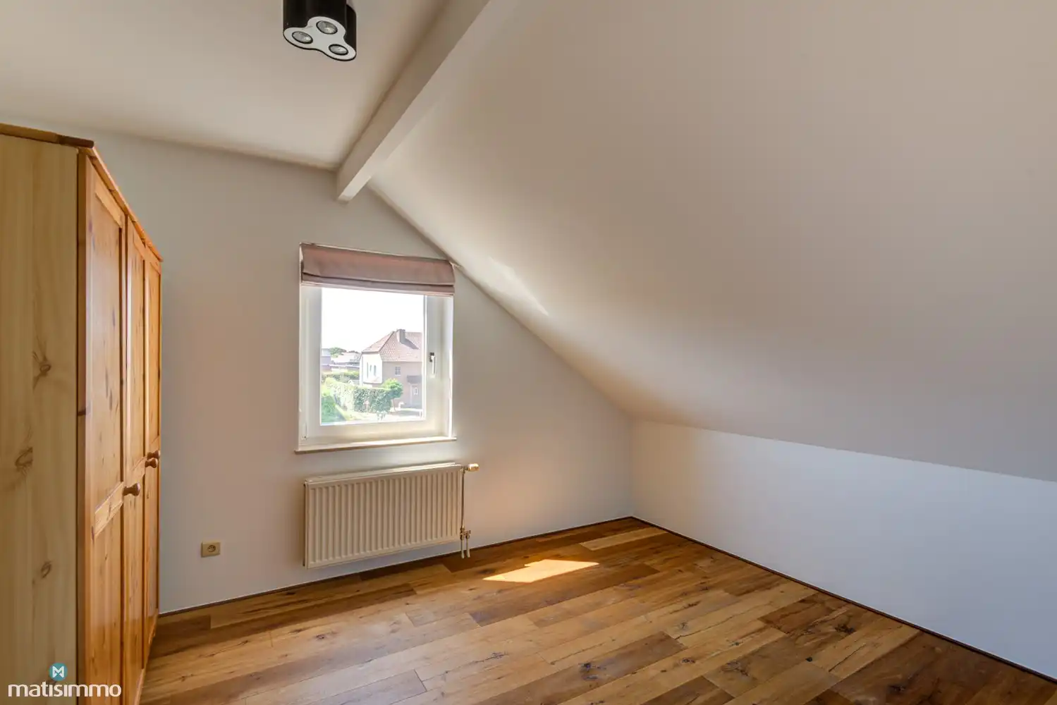 RUSTIG GELEGEN EENGEZINSWONING MET 3 SLAAPKAMERS, RUIME TUIN EN GARAGE TE VLIERMAAL foto 14