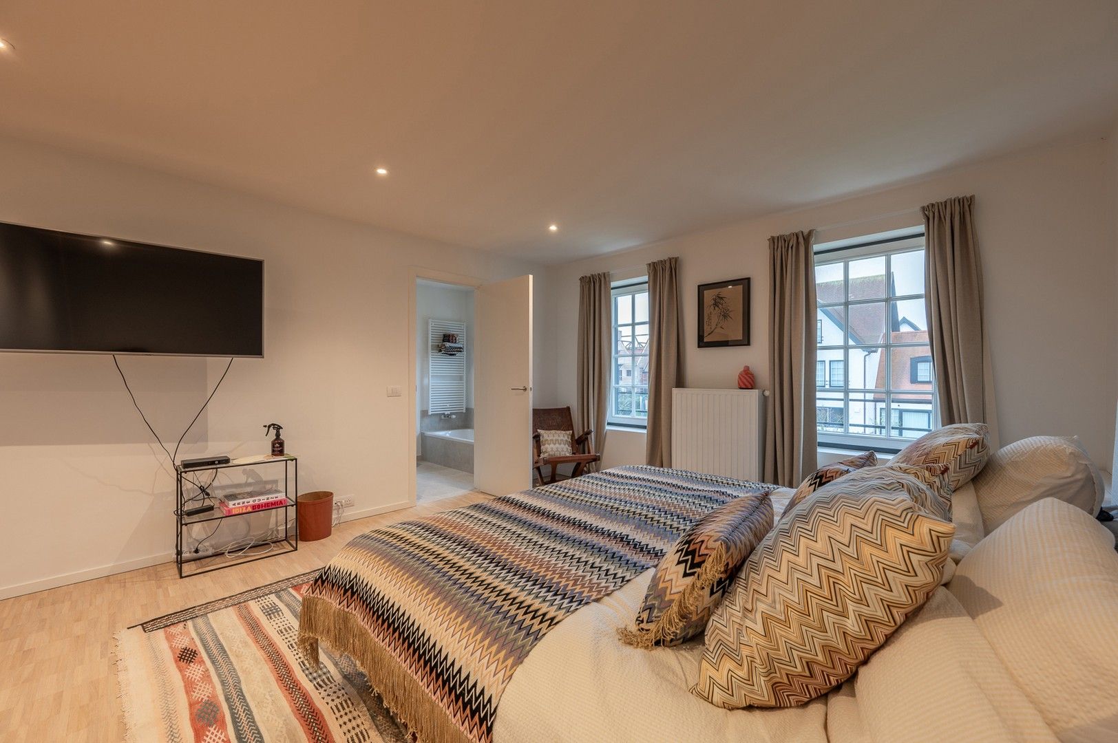 Instapklare woning in de verkaveling 'Valkenerf' in de groene, rustige omgeving van de nieuwe golf. foto 13
