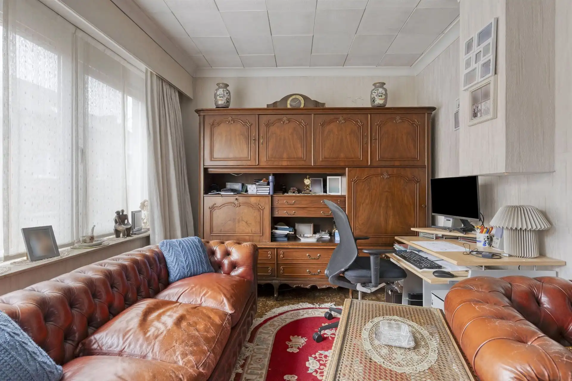 Ruime Woning met 3 of 4 slaapkamers, tuin en garage. foto 9