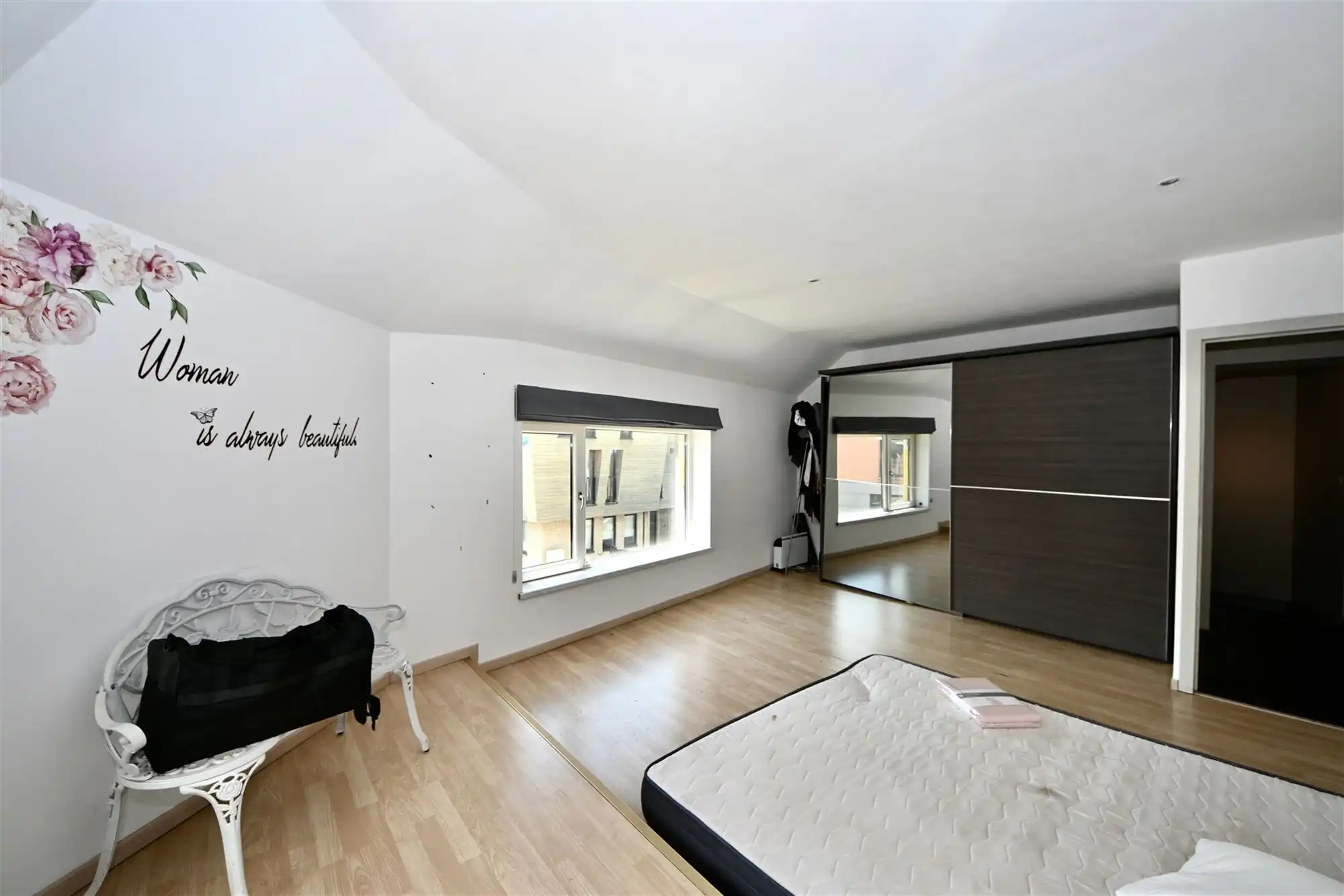 Handelspand met restaurant en appartement foto 31