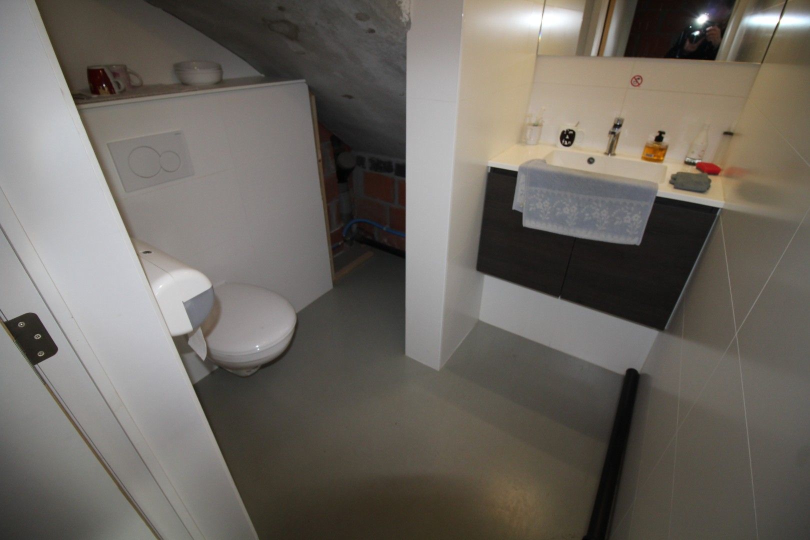 Modern bedrijfsgebouw van 540m² voor atelier- of opslagruimte op een perceel van 1.845m² foto 14