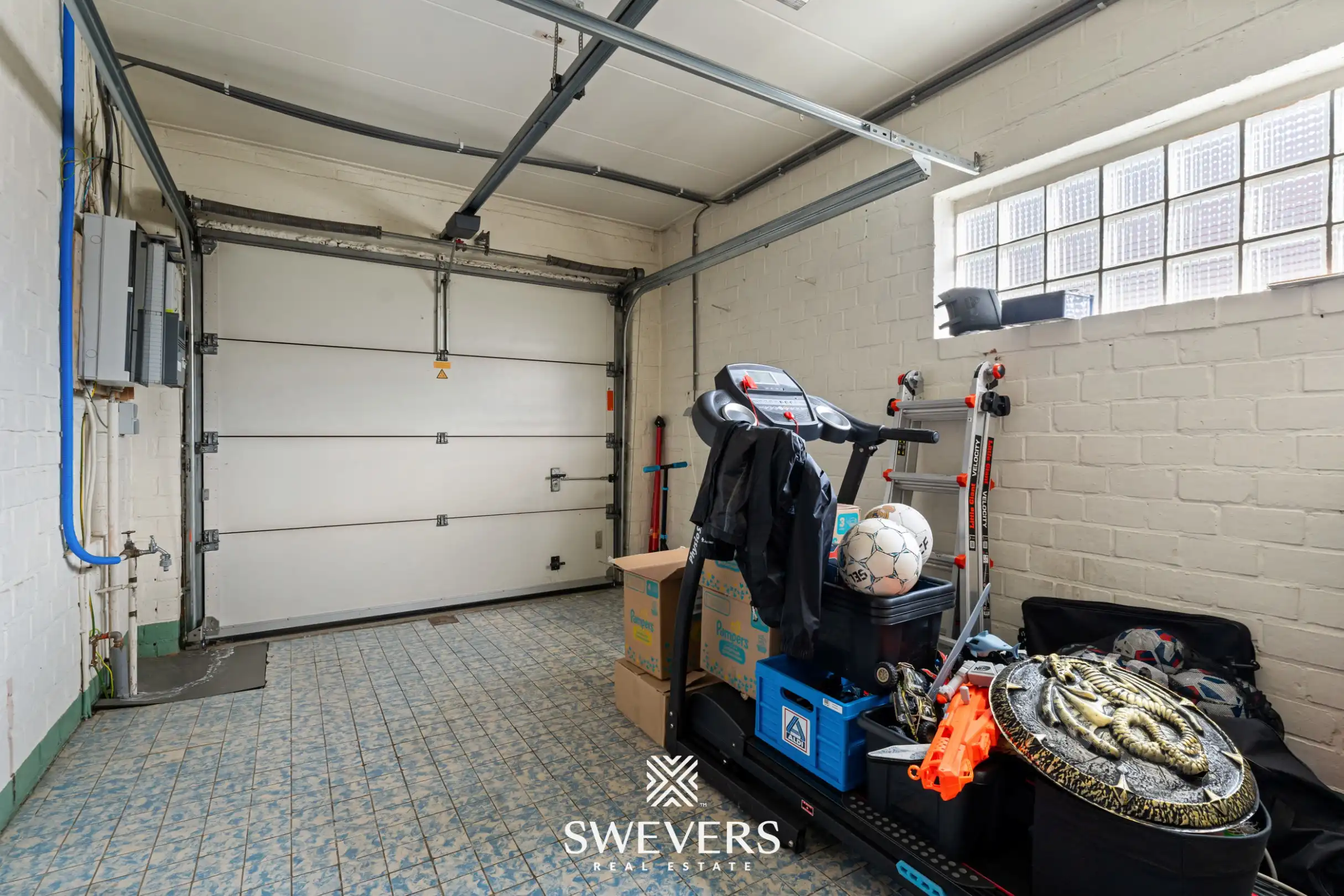 Knusse, te moderniseren woning met 3slpk op 7a61 te Heusden-Zolder foto 23