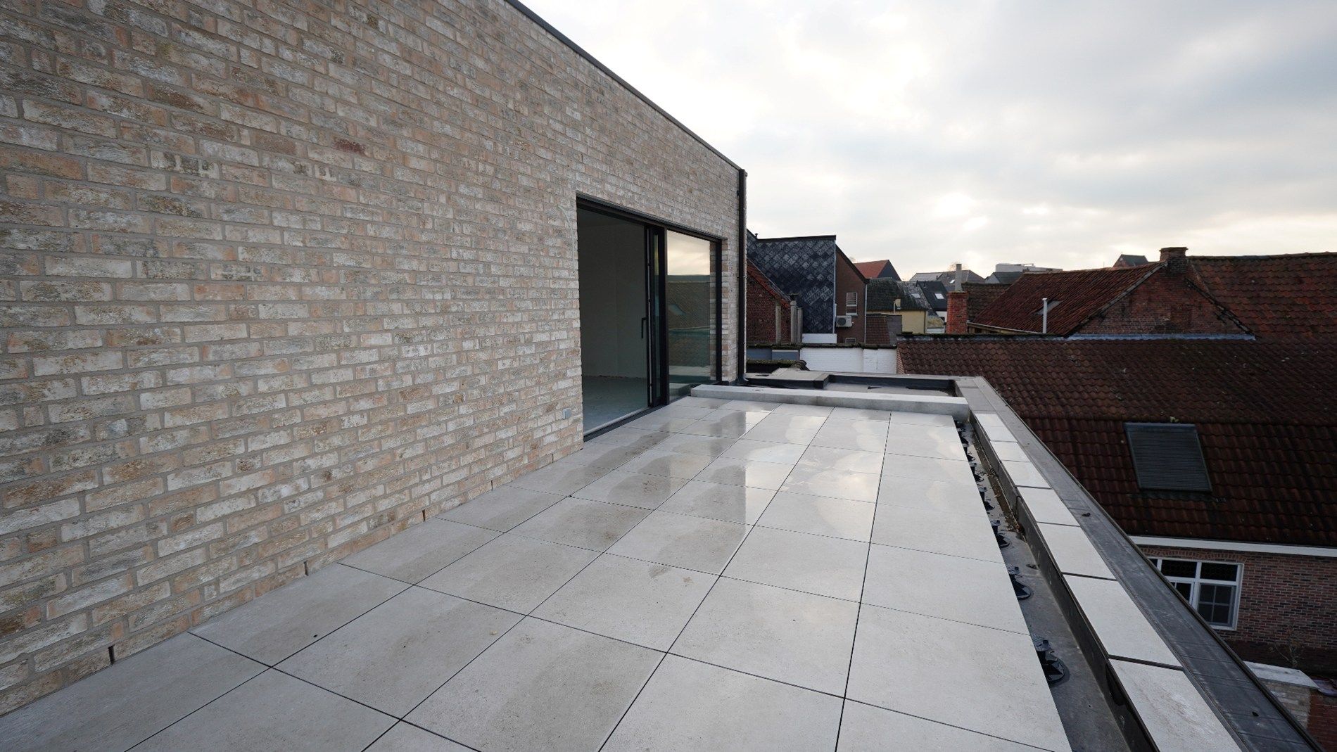 Karaktervolle "BEN" luxe duplex-appartement gelegen in het hart van Lokeren   foto 22