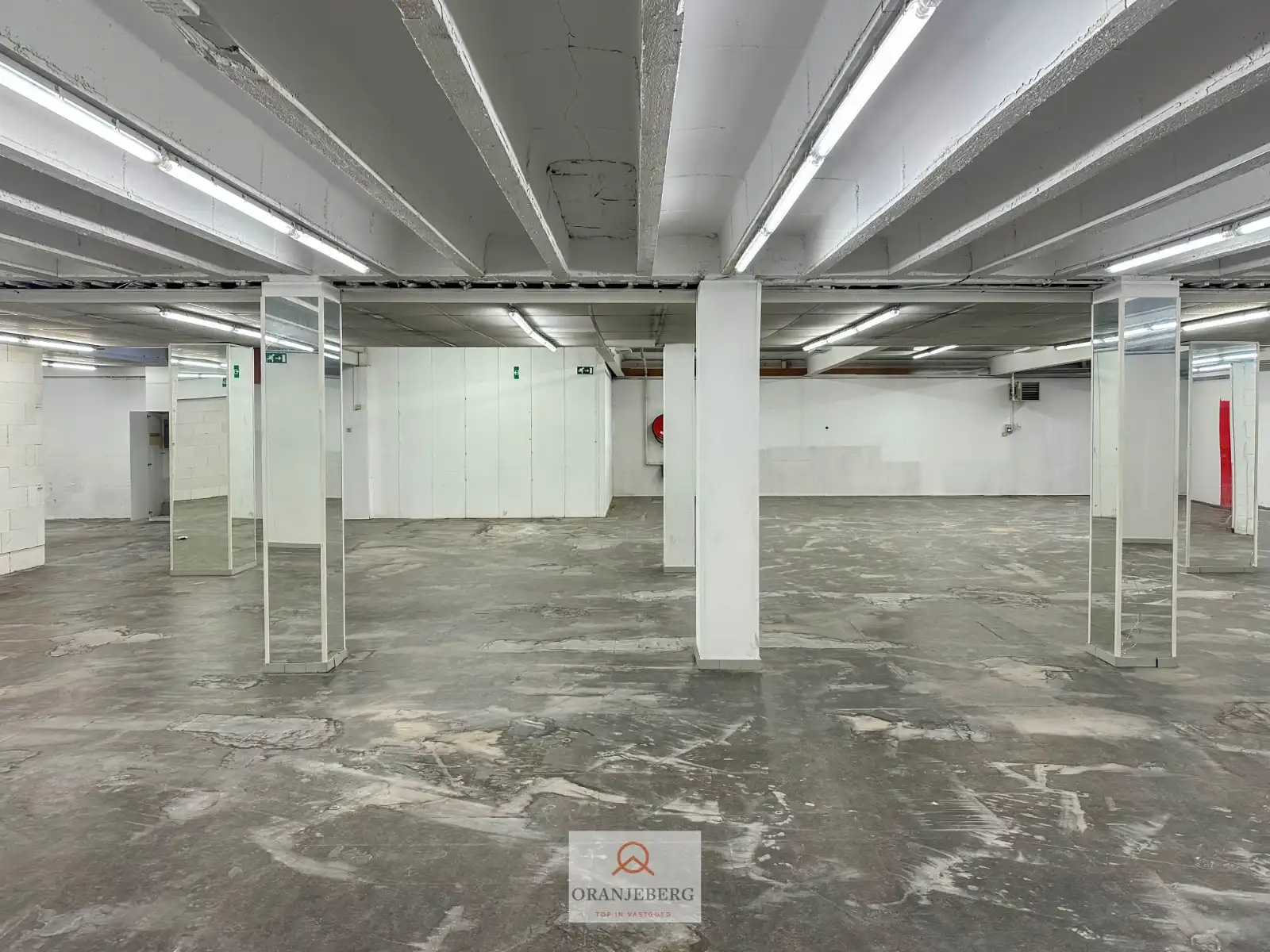 Uitzonderlijk ruim handelspand (609m²) te huur op TOPlocatie in Ledeberg foto 7