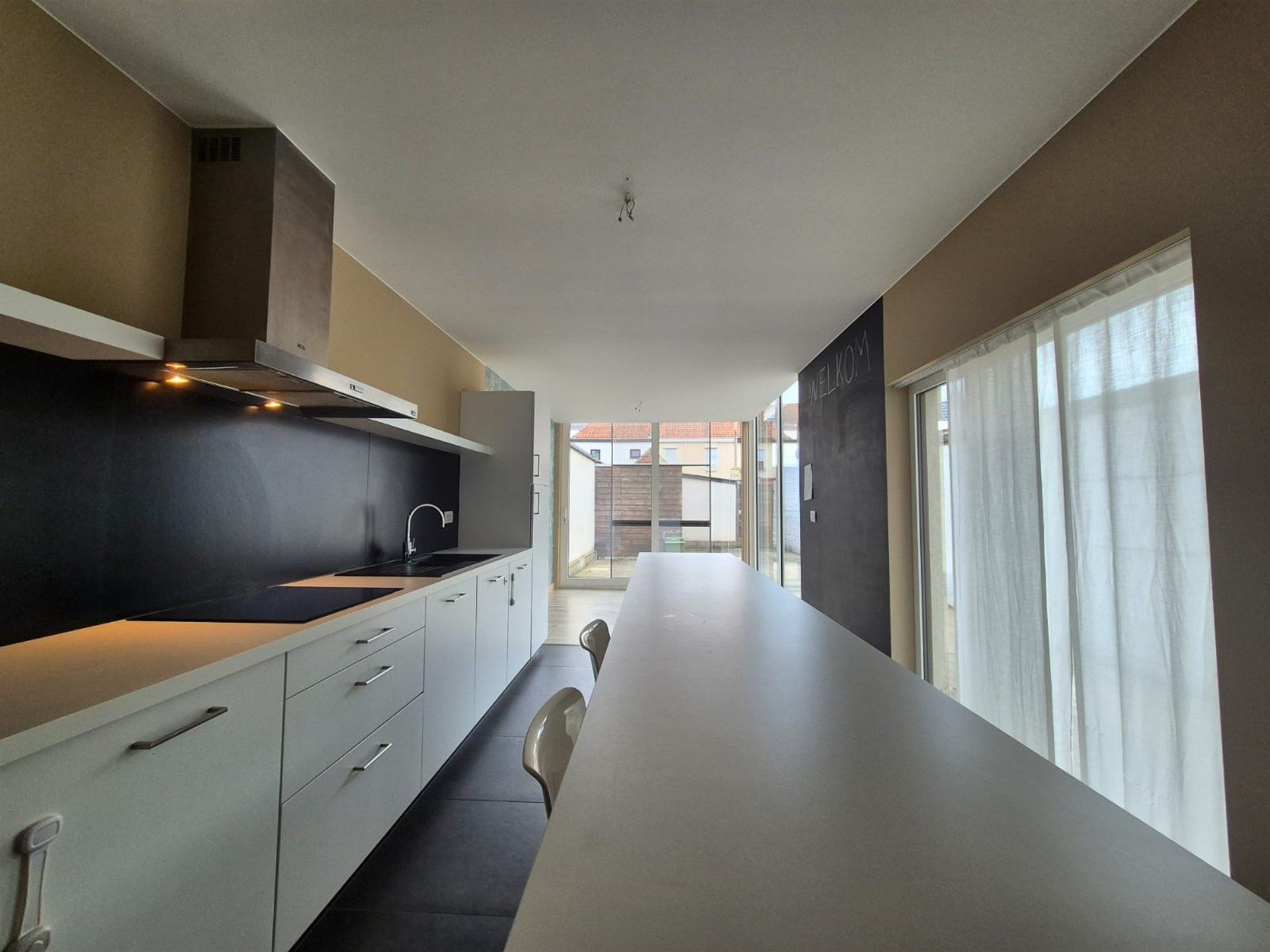 Rustig gelegen woning met 3 slaapkamers en buitenruimte. foto 9