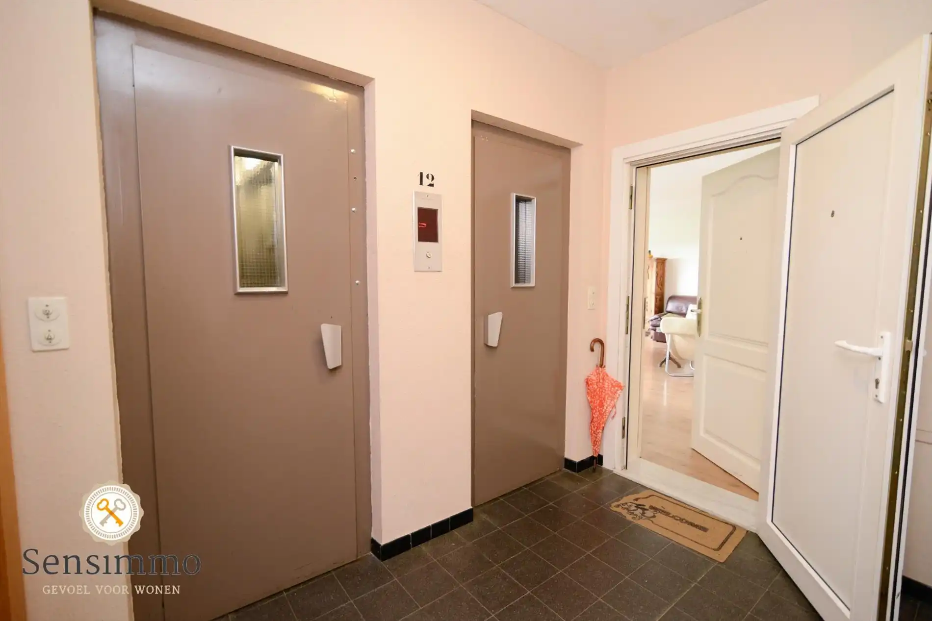 Mooi 2 slaapkamerappartement van 95m² bew. opp. met dubbel terras foto 12