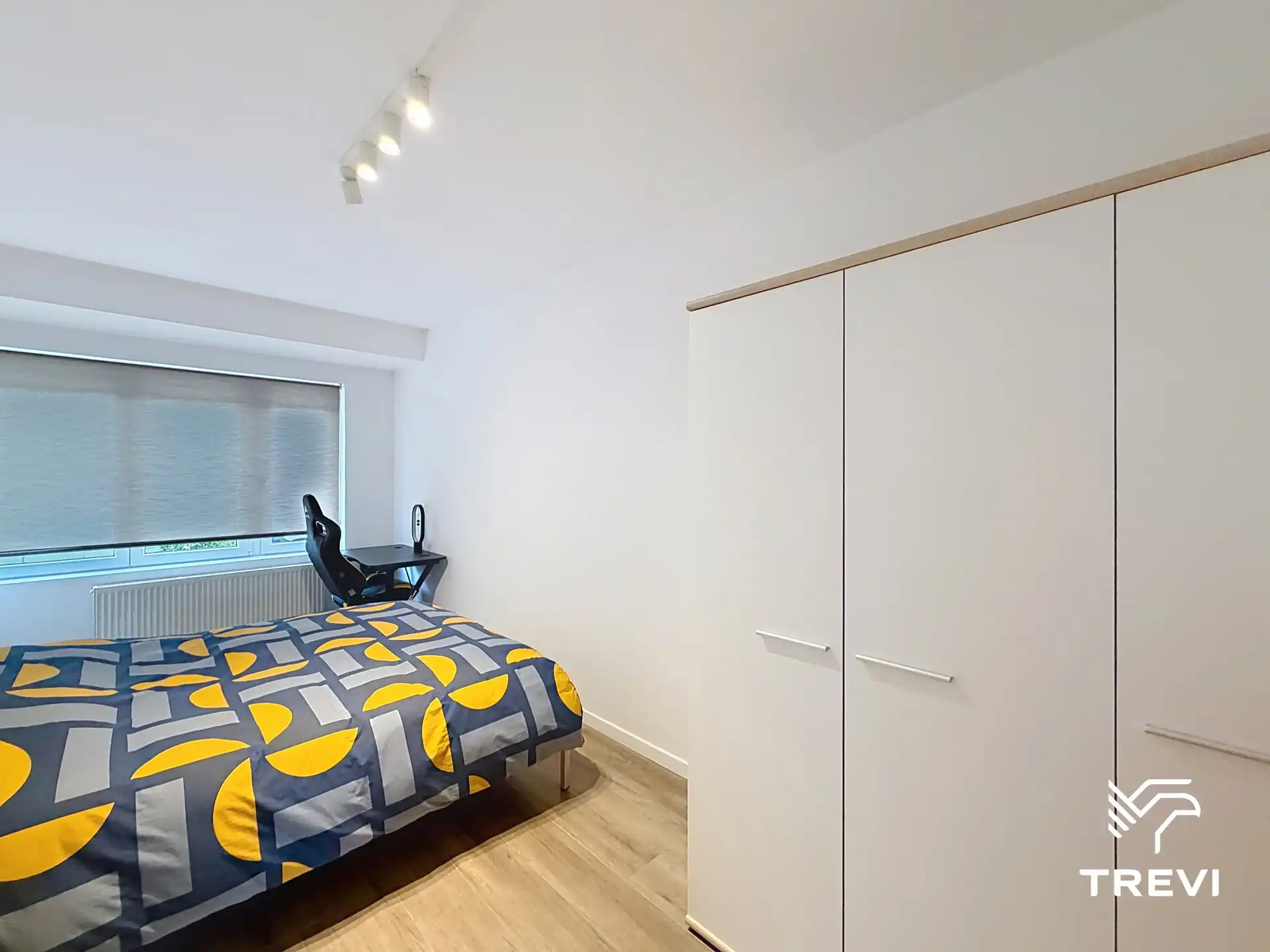 EVERE – Schitterend 2-slaapkamerappartement met tuin! foto 11
