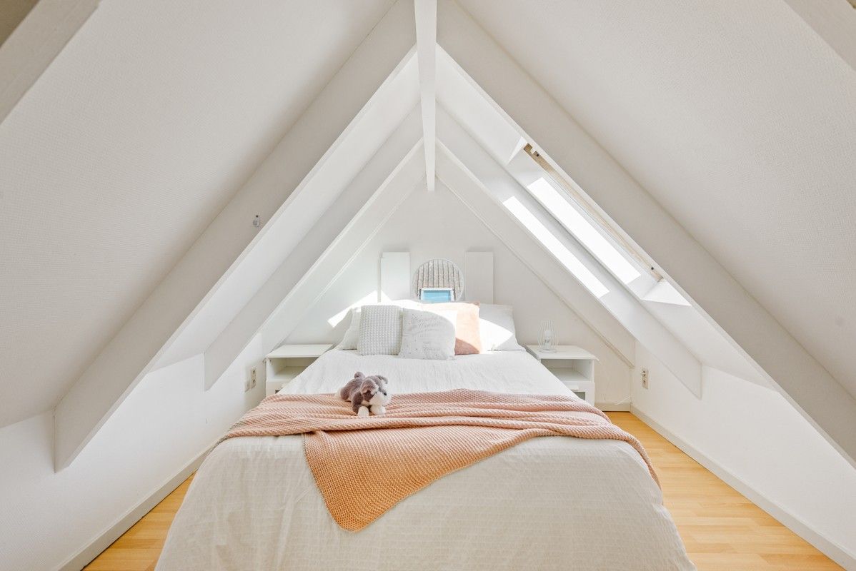 Super charmante woning met 2/3 slaapkamers in een doodlopende straat vlakbij het centrum van Schilde. foto 15